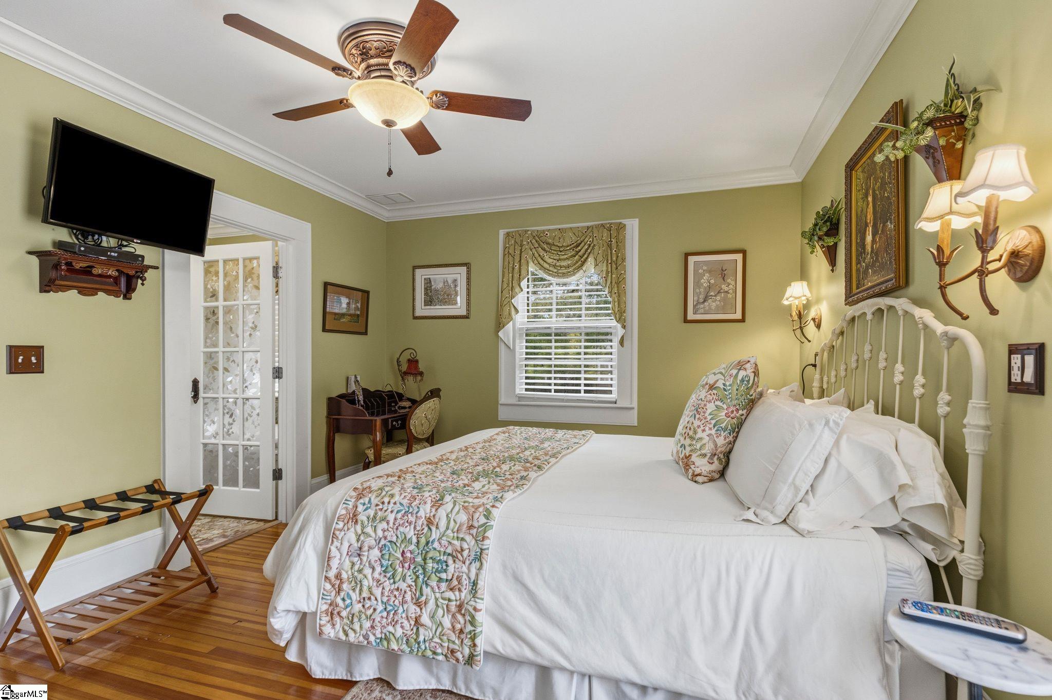 1593528 Property Photo 22