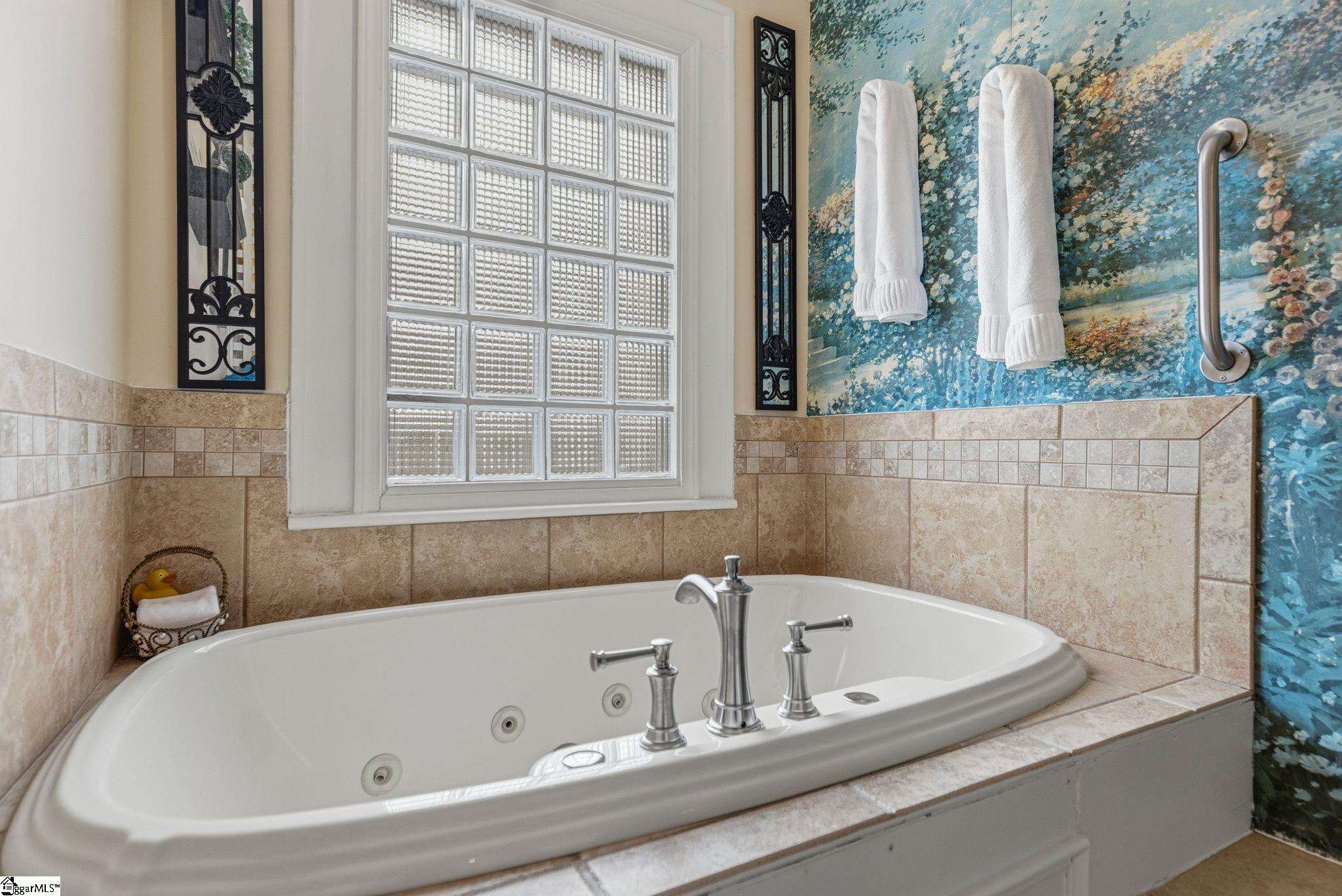 1593528 Property Photo 34