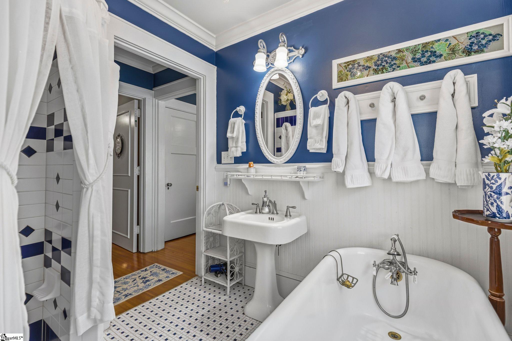 1593528 Property Photo 43