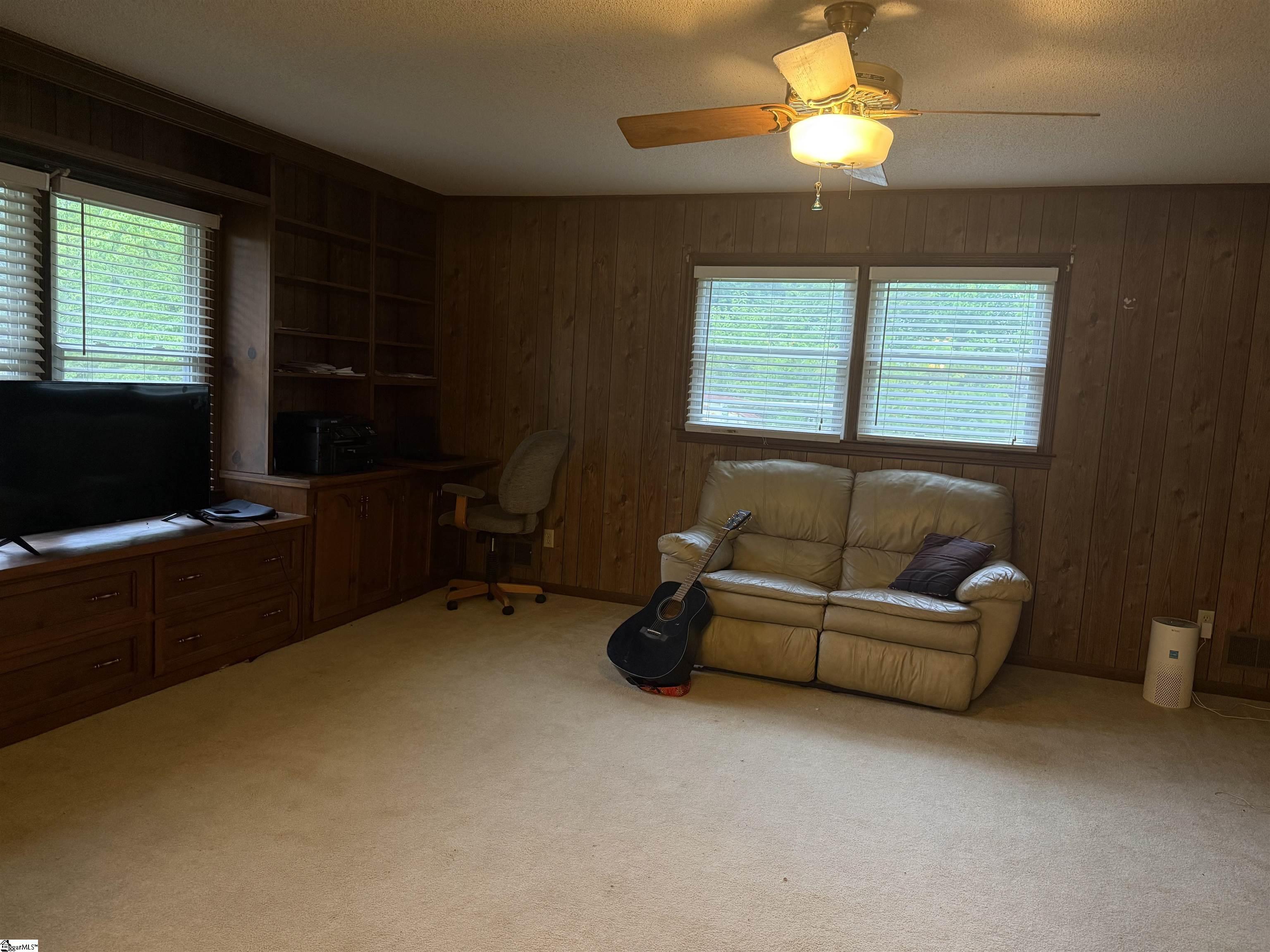 3855 Maid Marion Lane Property Photo 11
