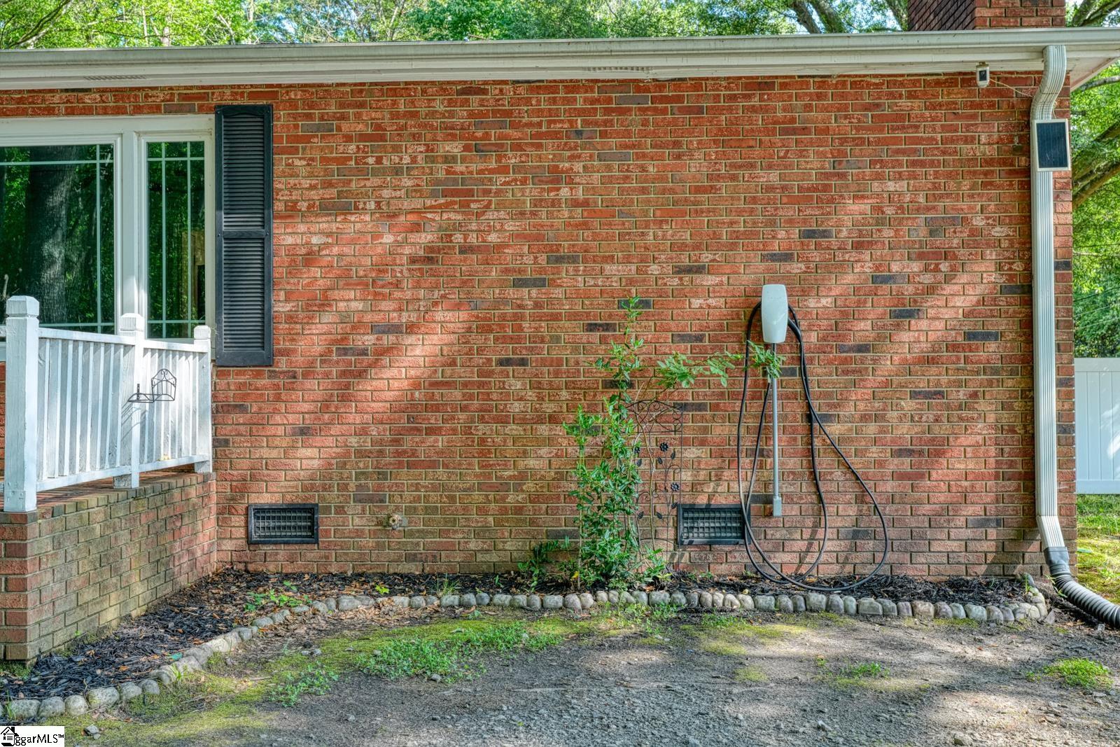 110 Chapman Circle Property Photo 6