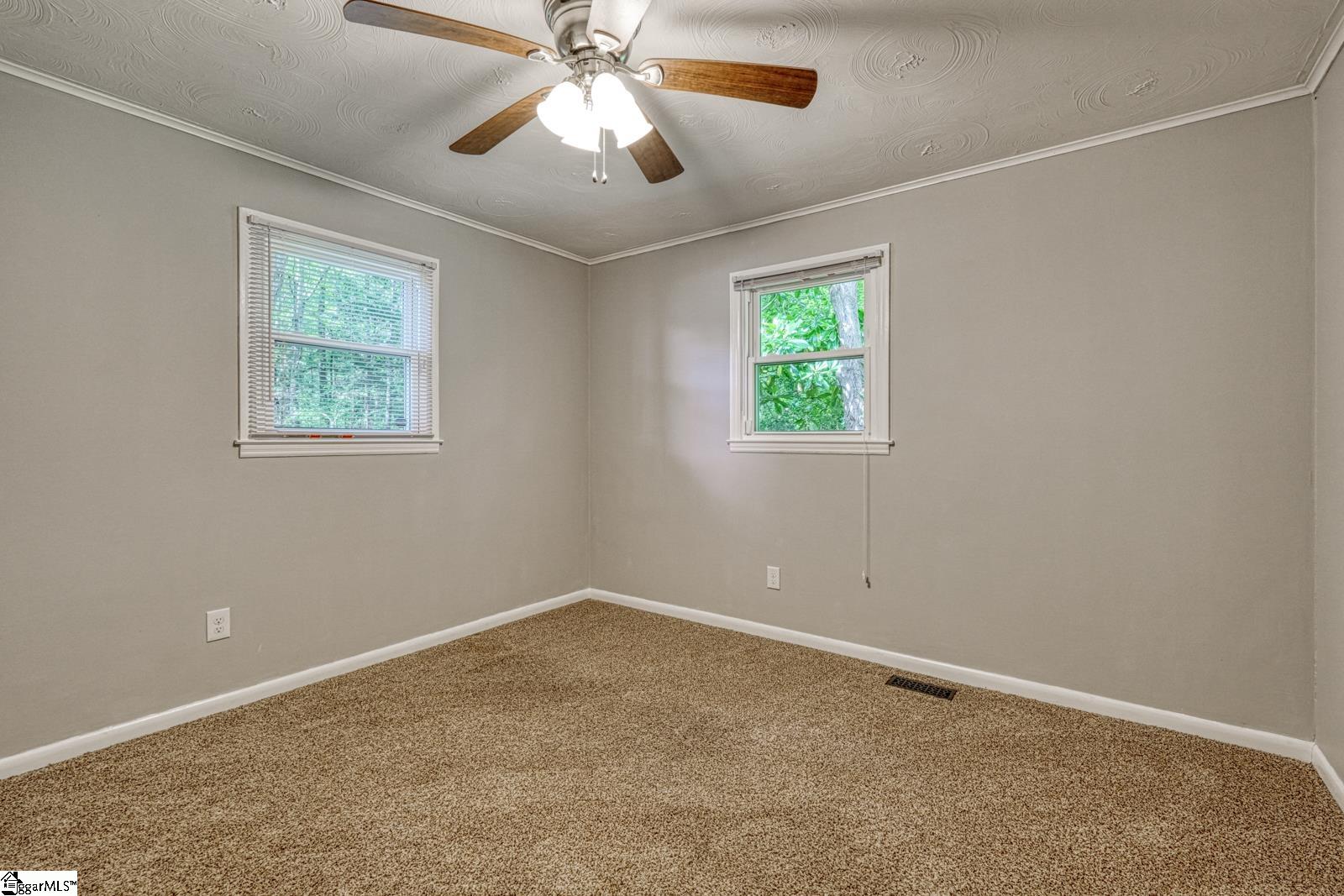 110 Chapman Circle Property Photo 24