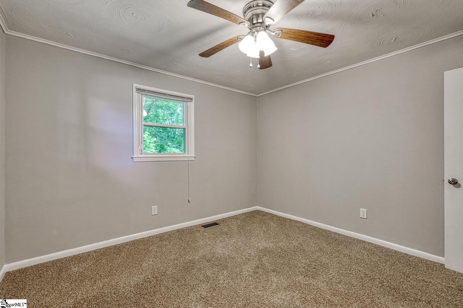 110 Chapman Circle Property Photo 27
