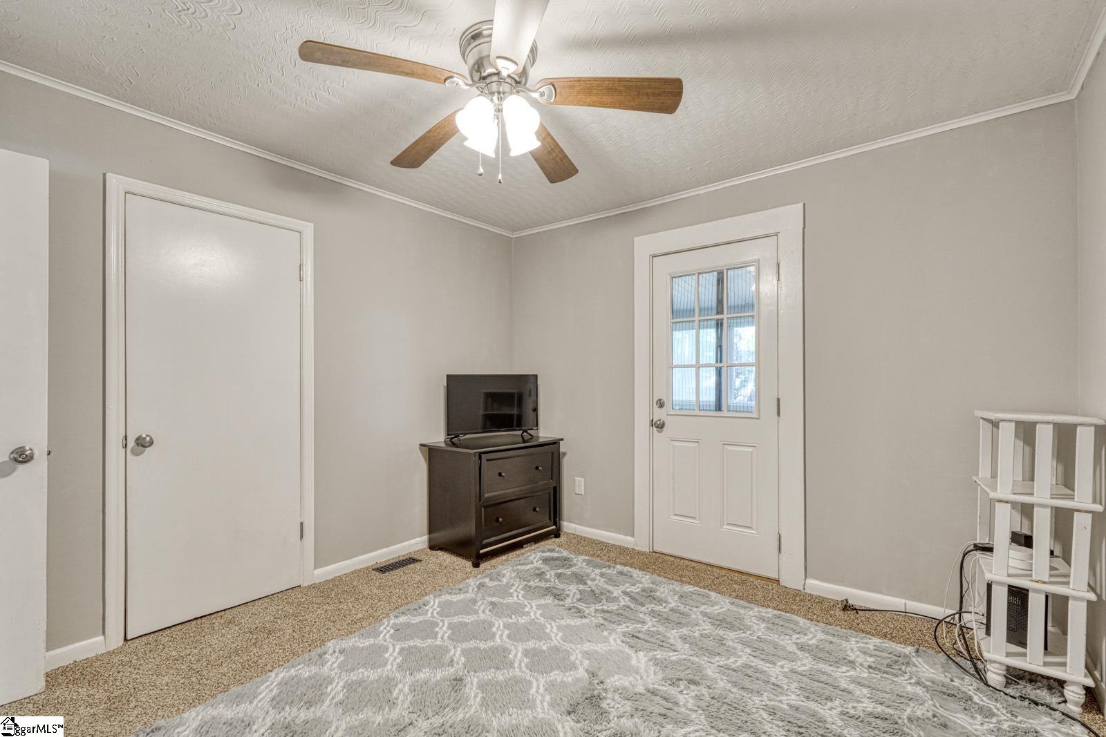 110 Chapman Circle Property Photo 30
