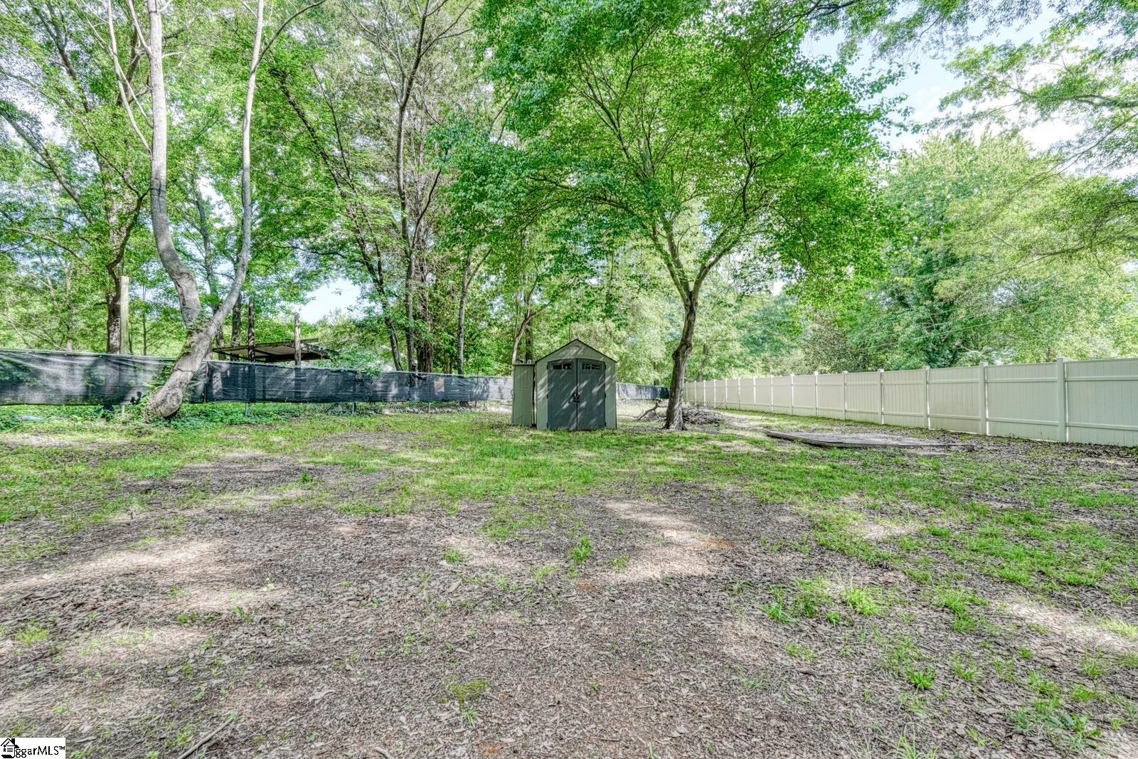 110 Chapman Circle Property Photo 37