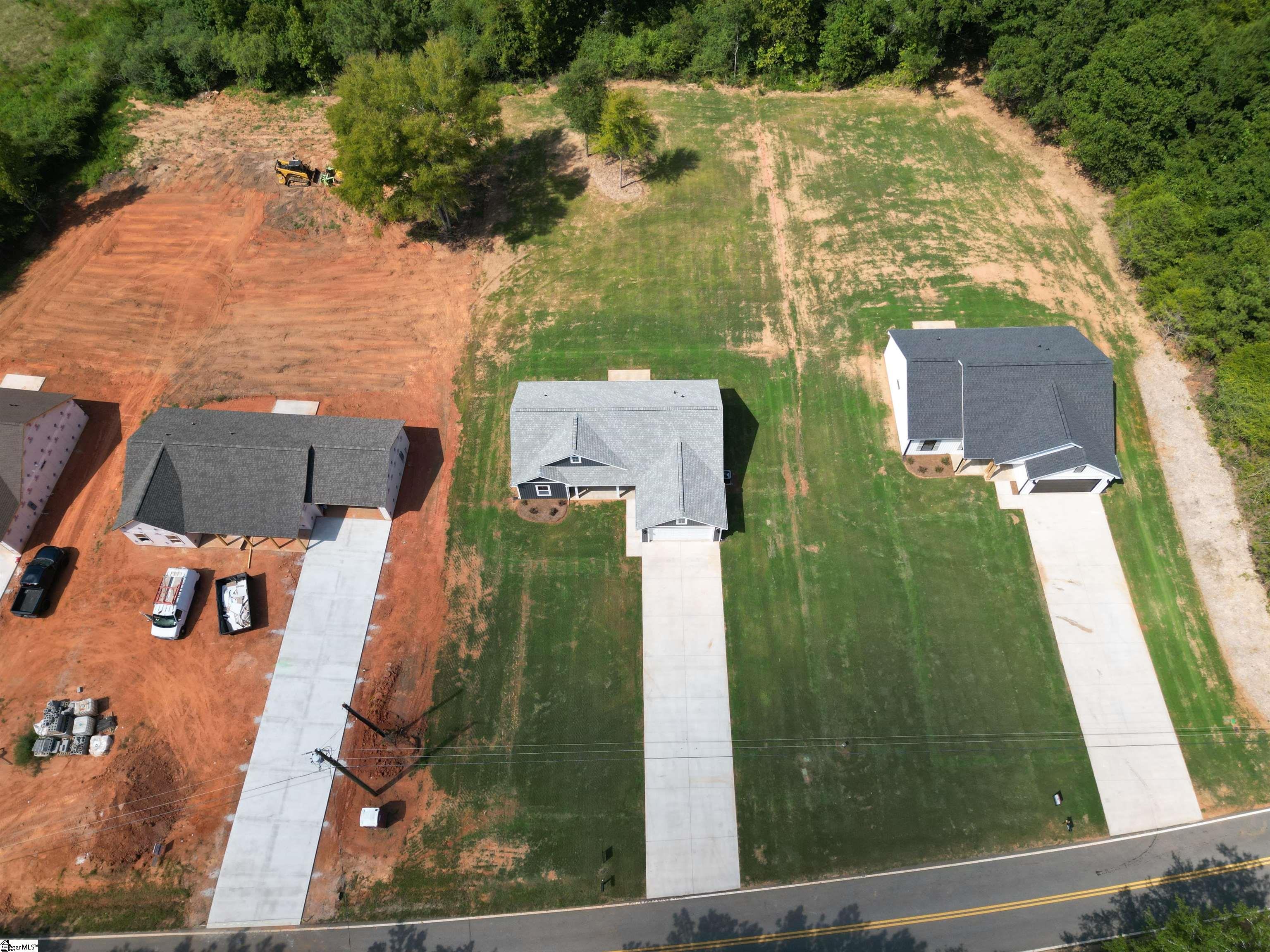502 Hellams Road Property Photo 2