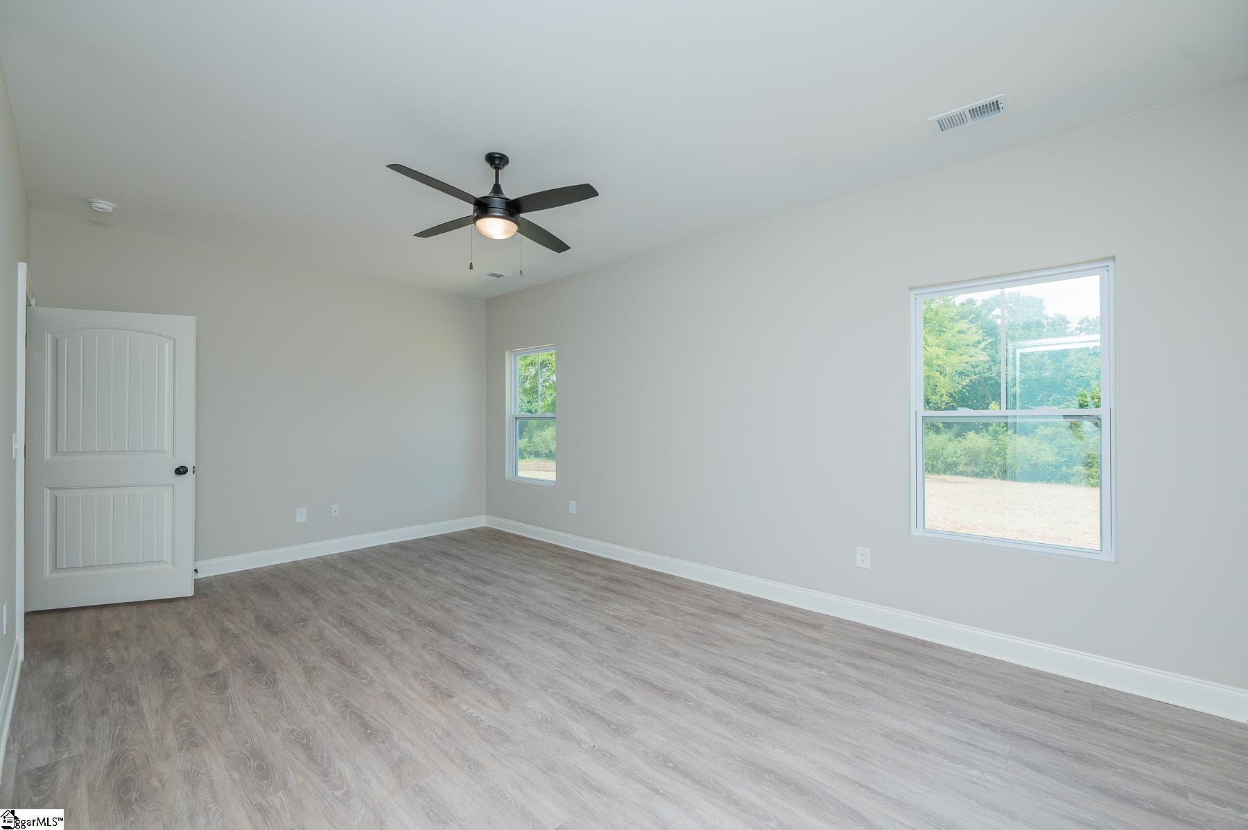 502 Hellams Road Property Photo 14