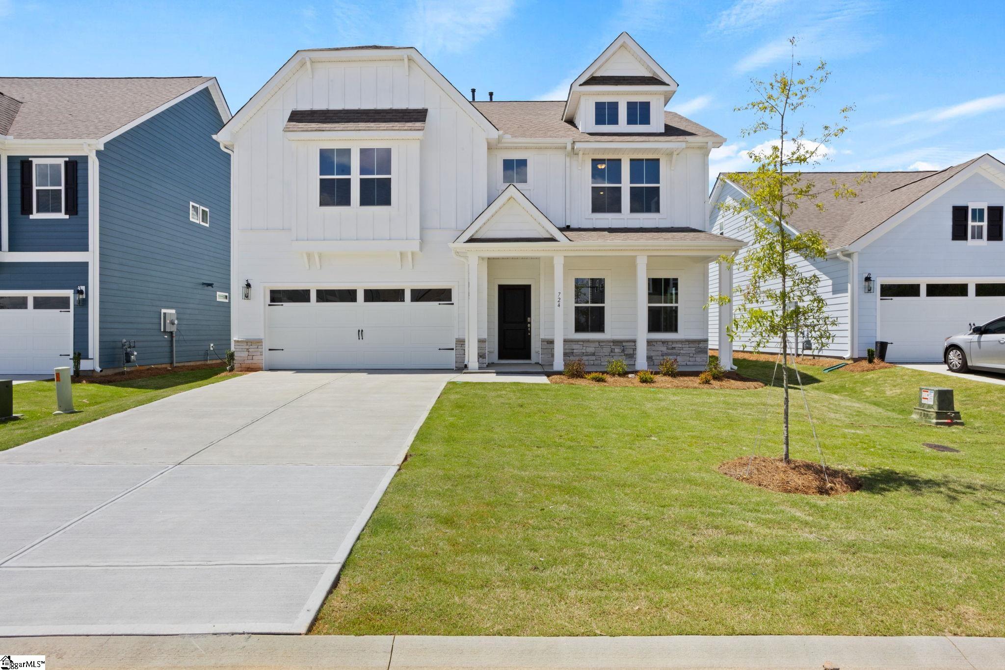724 Beautyberry Way Property Photo 1