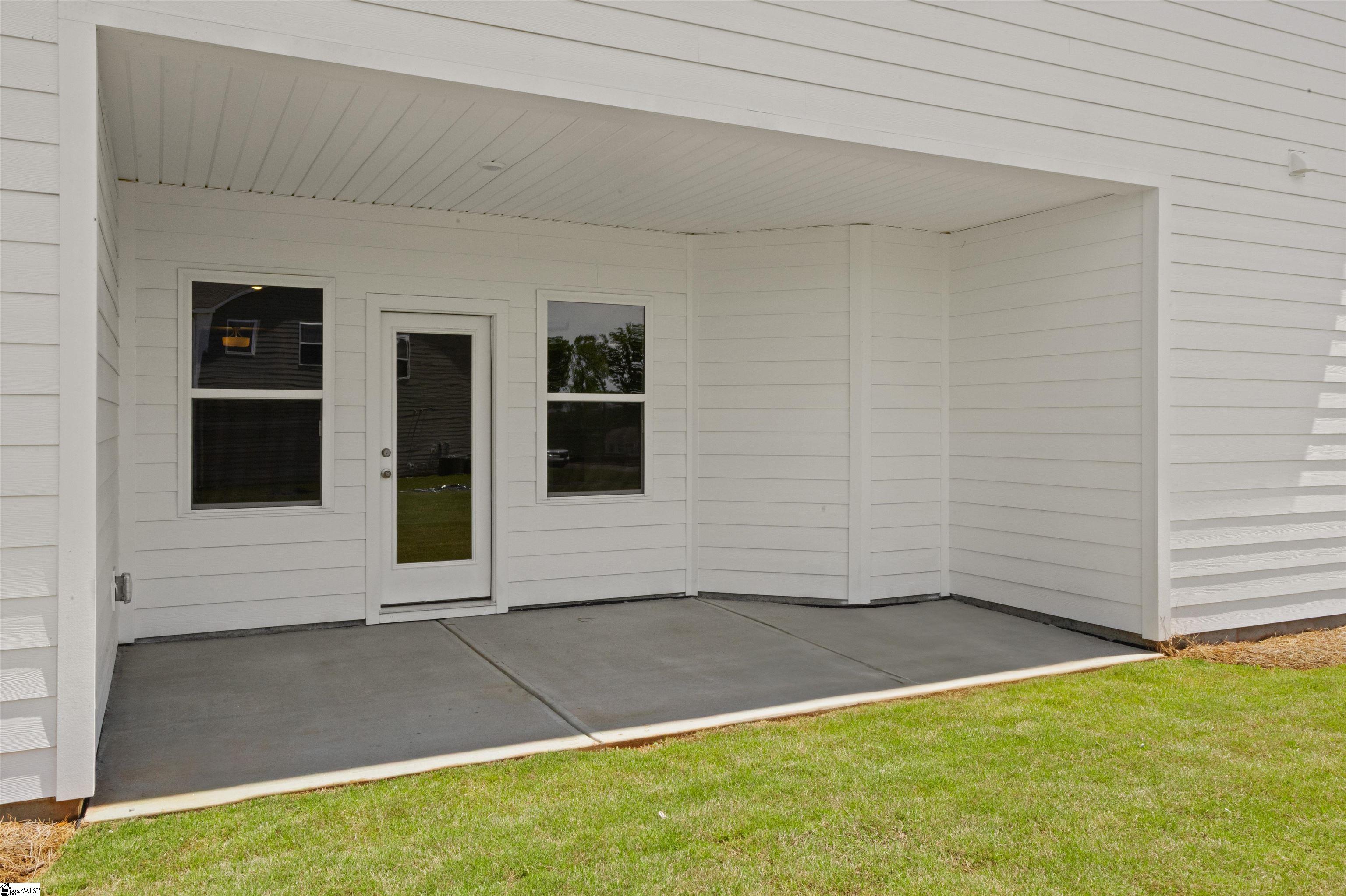 724 Beautyberry Way Property Photo 32