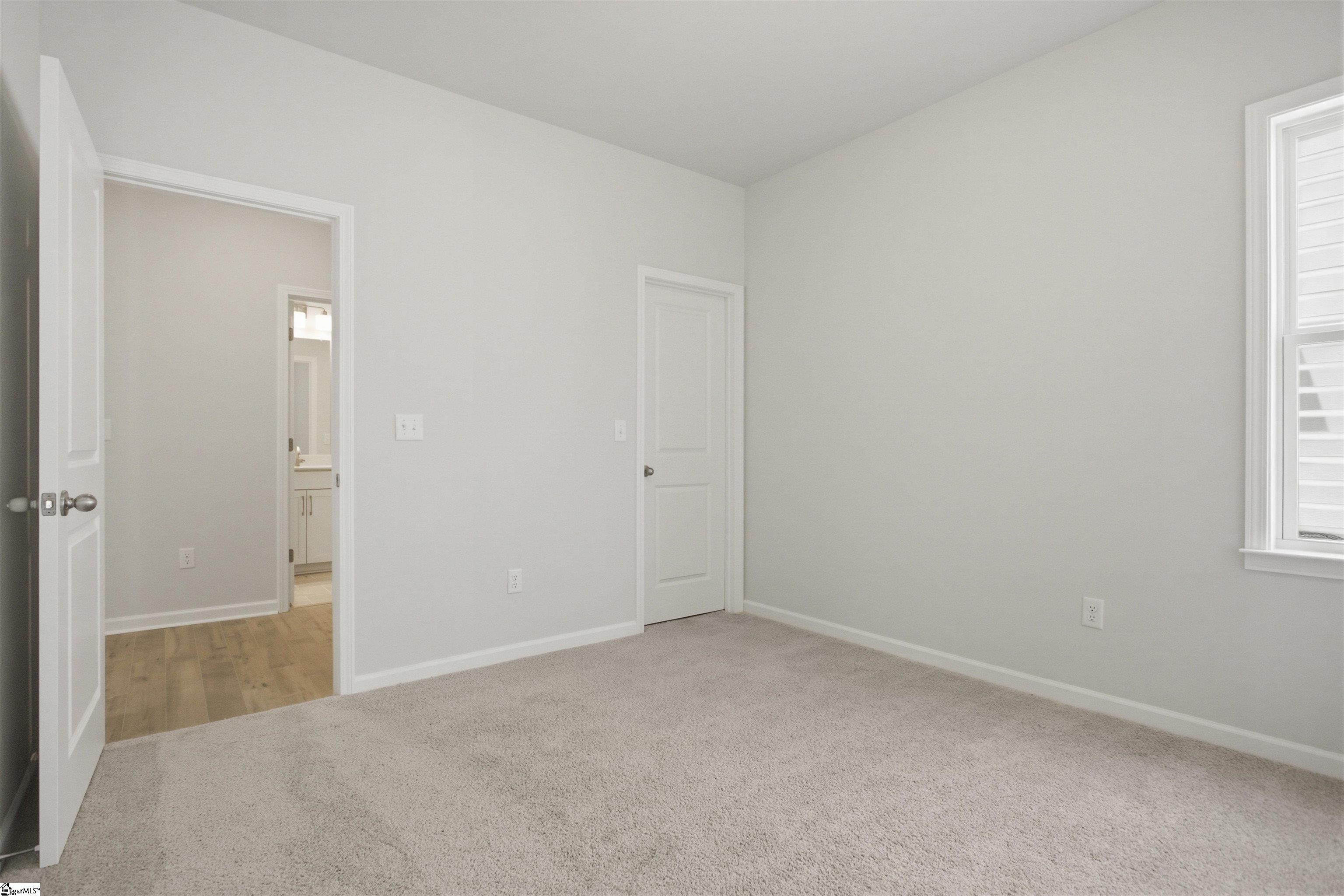 557 Hydrangea Street Property Photo 15