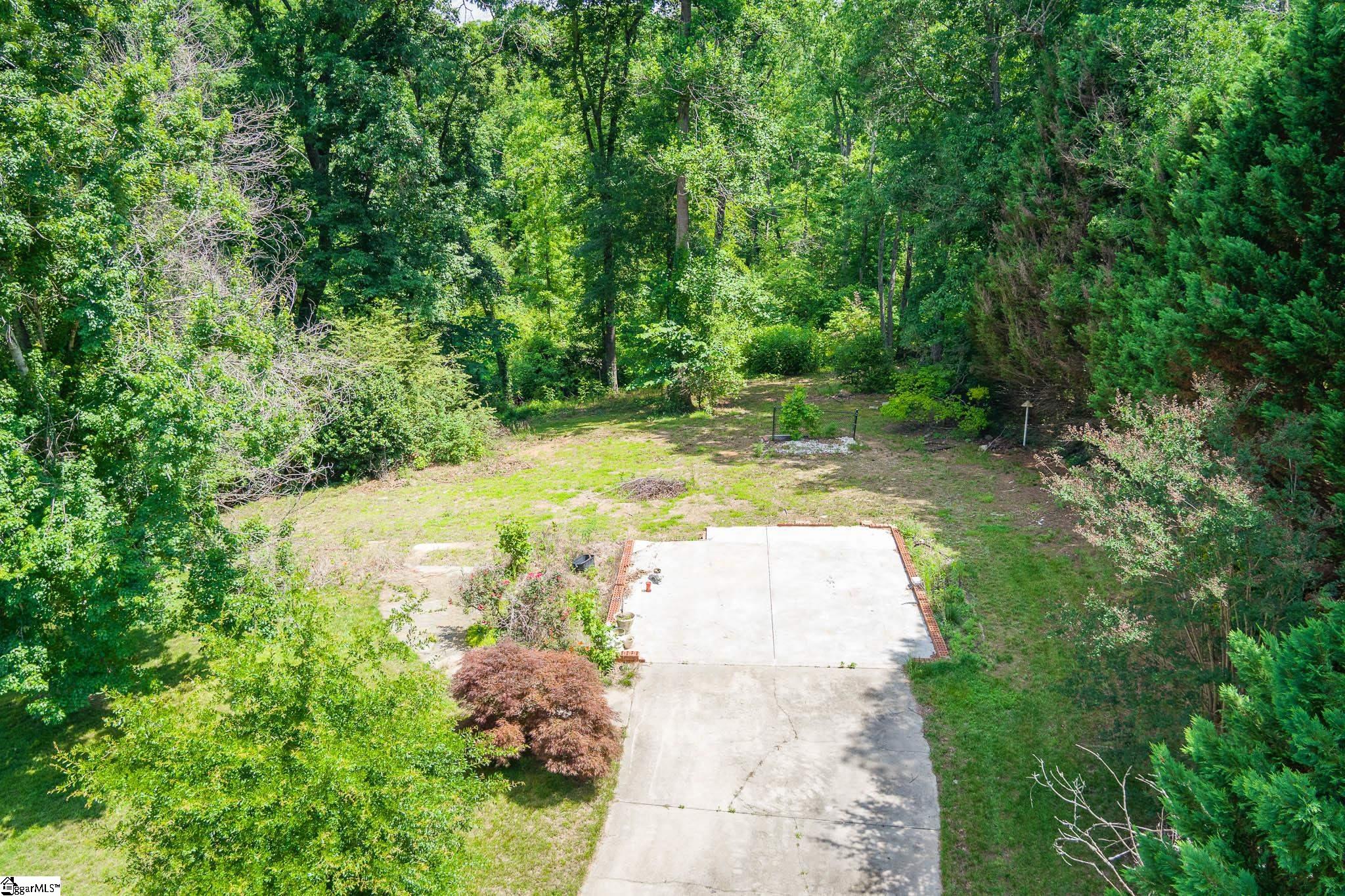 406 Stonington Way Property Photo 2