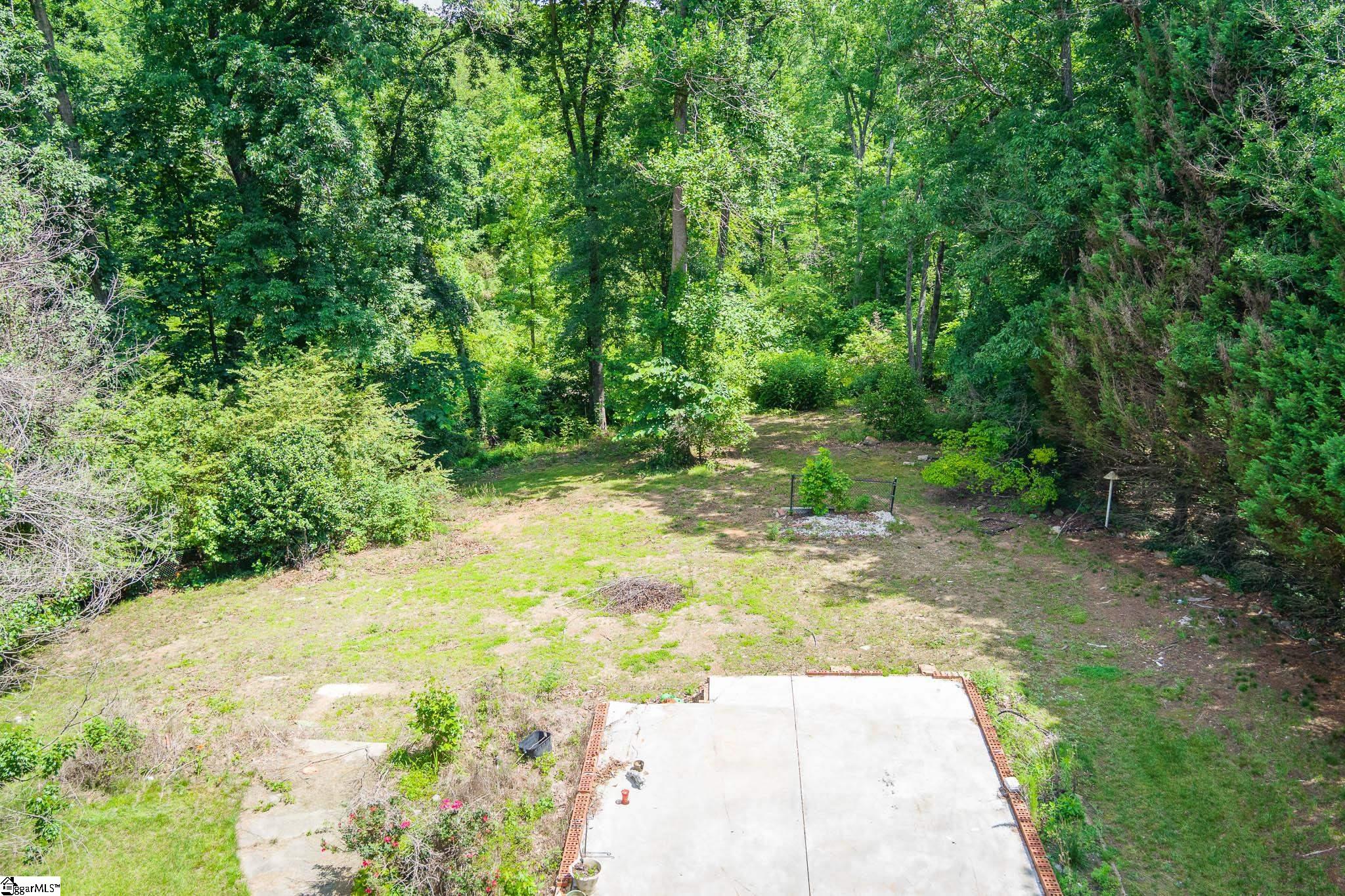 406 Stonington Way Property Photo 3
