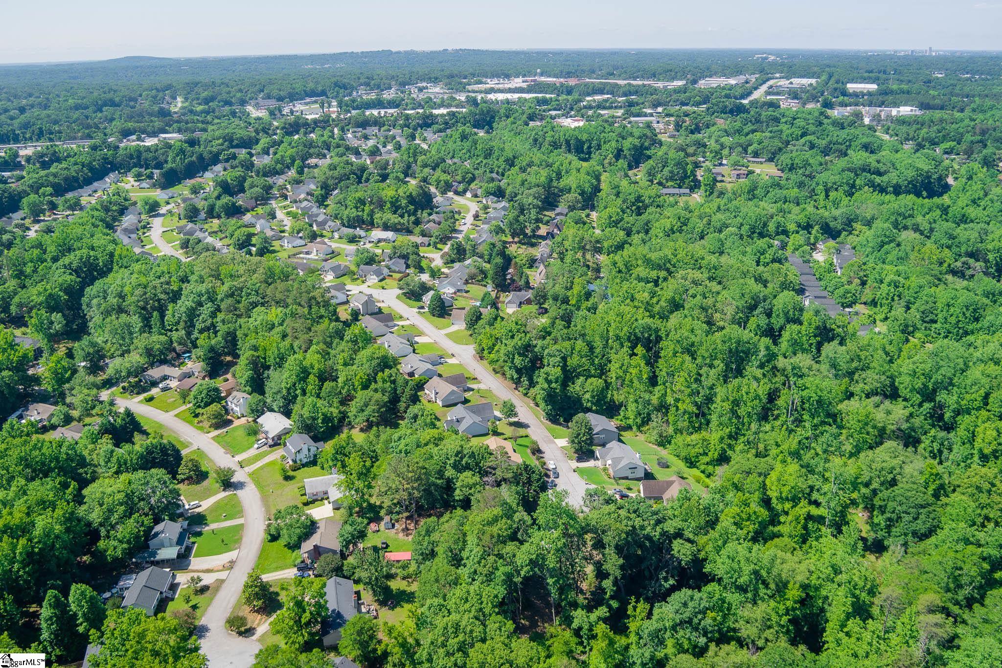 406 Stonington Way Property Photo 8