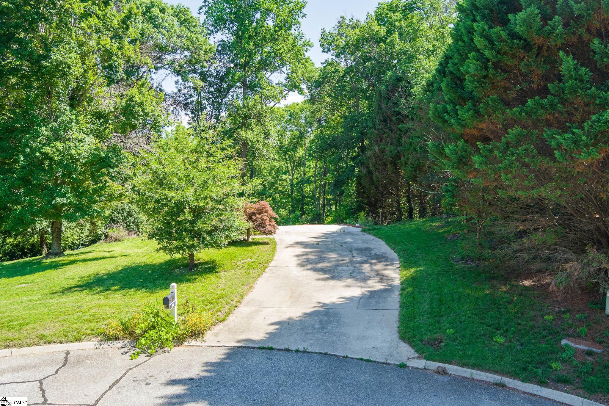 406 Stonington Way Property Photo 10