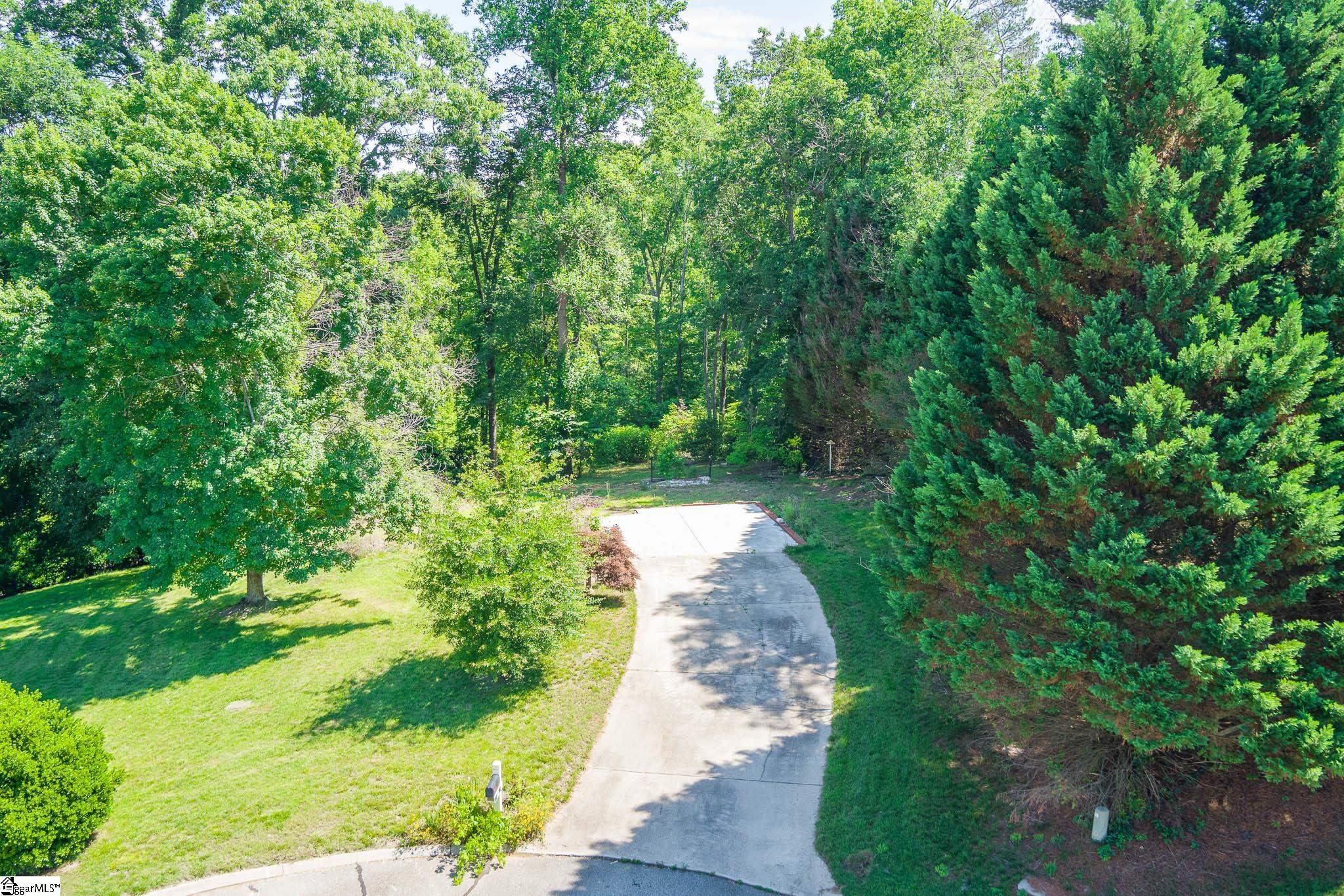 406 Stonington Way Property Photo 11