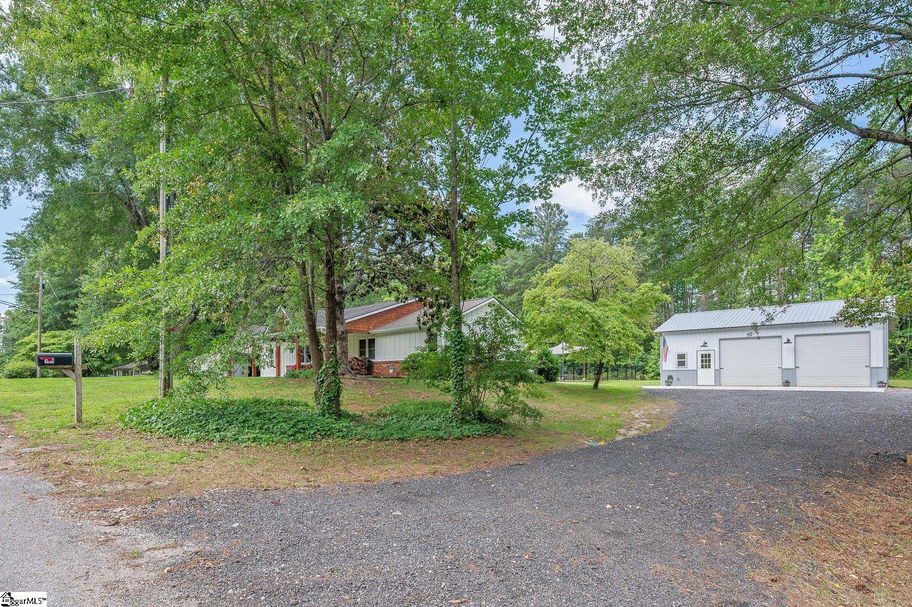 508 Forest Drive Property Photo 5