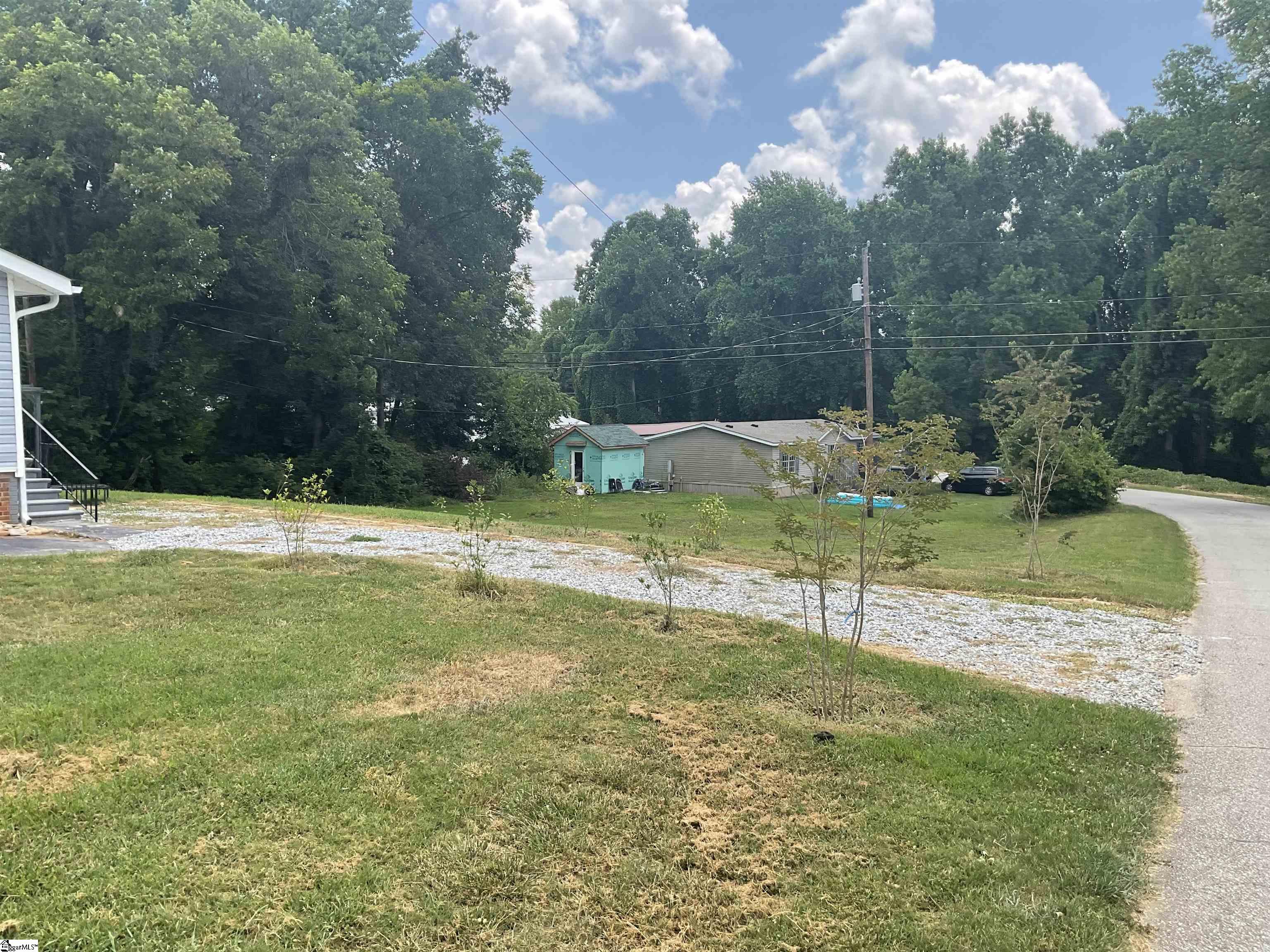 407 Old Farm Road Property Photo 17