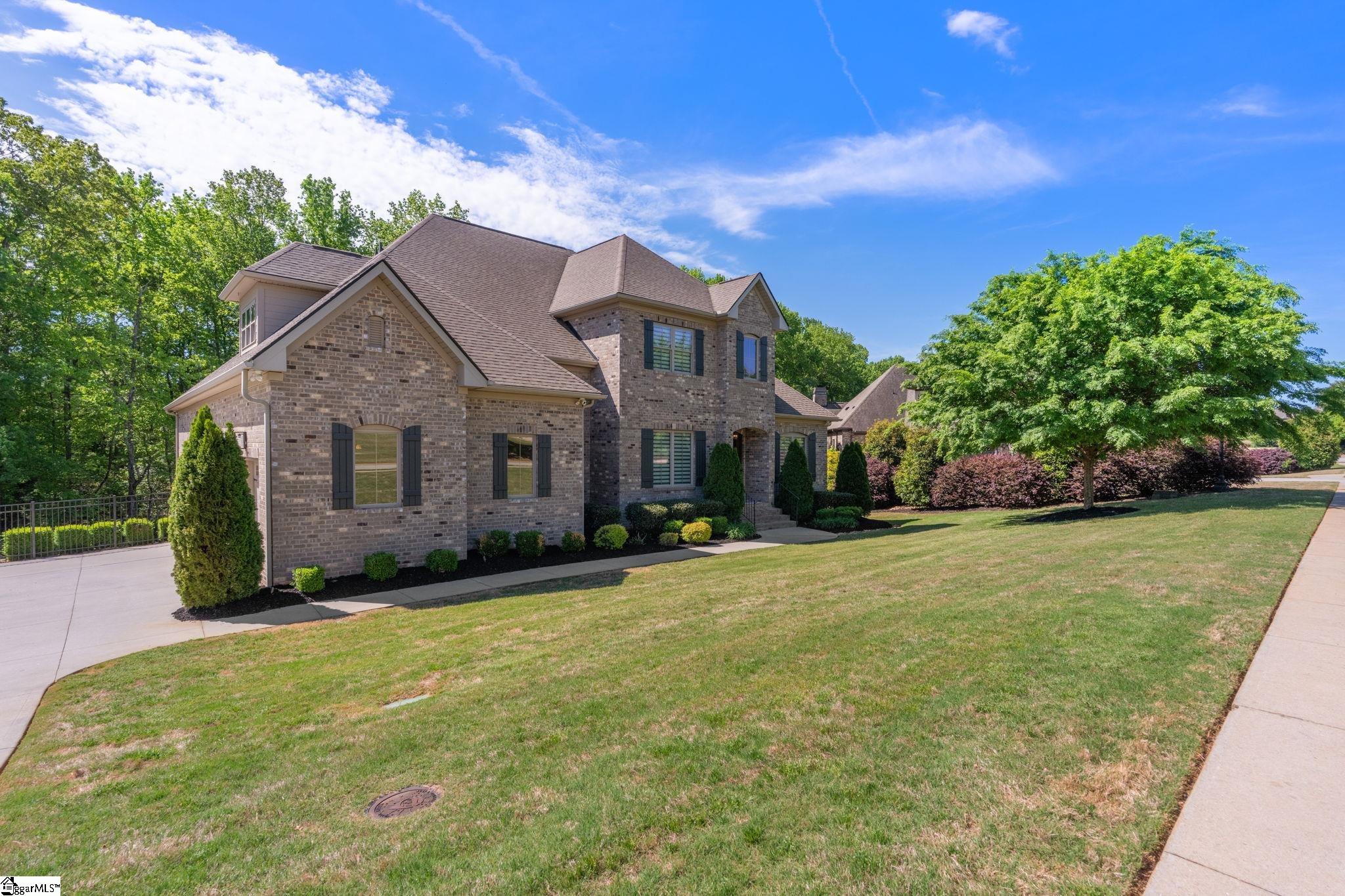 34 Fox Hunt Lane Property Photo 2