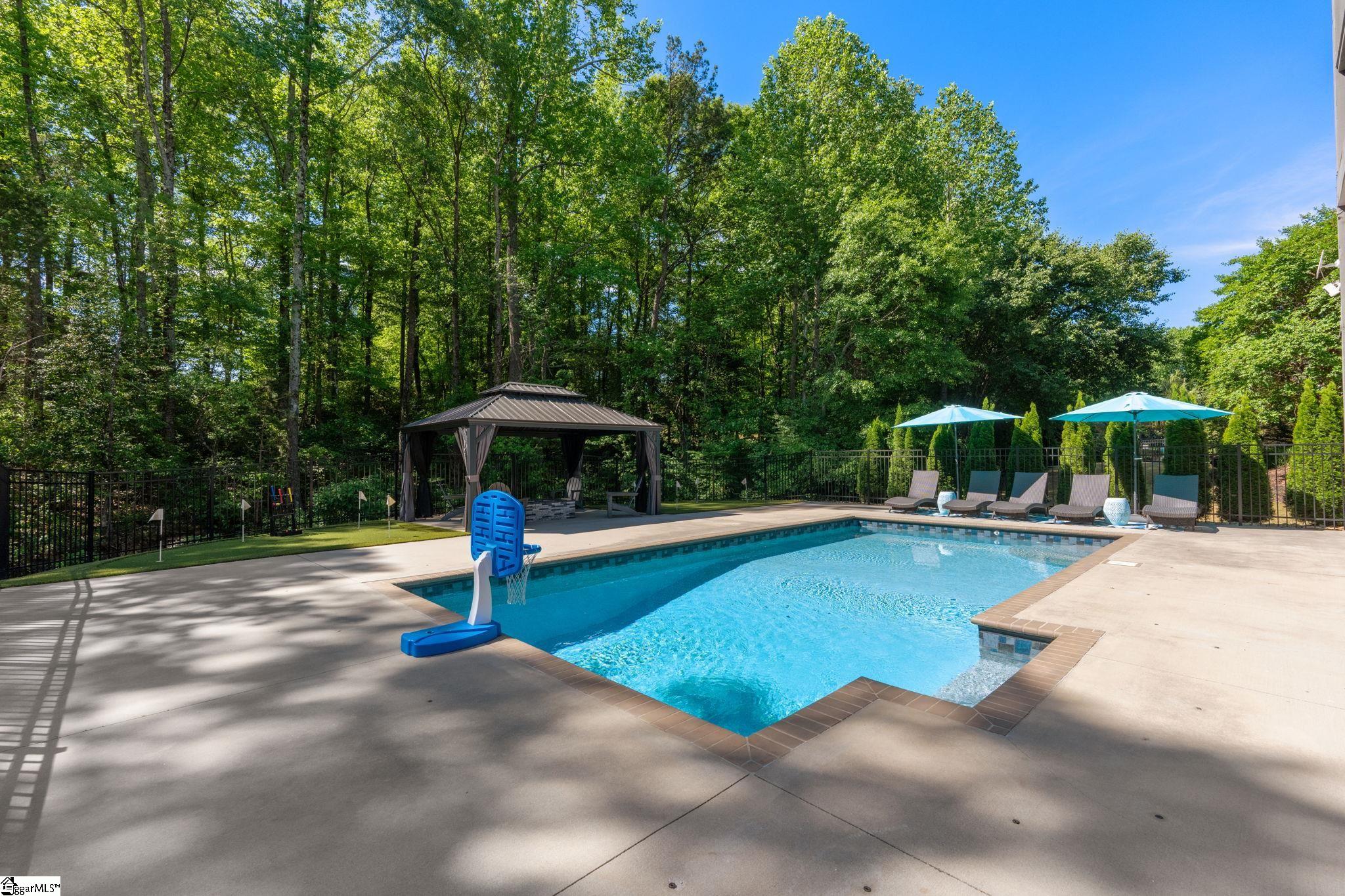 34 Fox Hunt Lane Property Photo 11