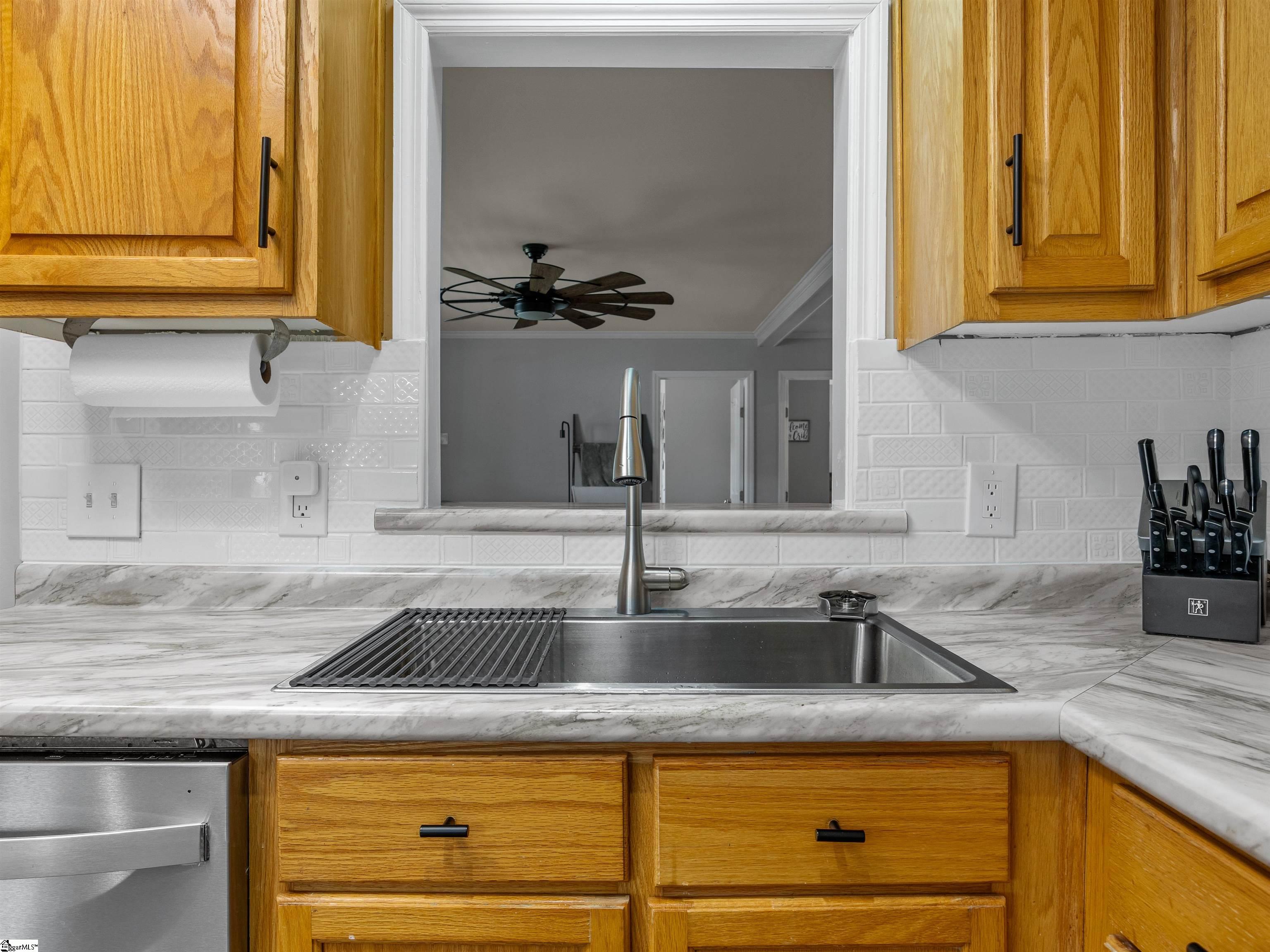 324 Corey Drive Property Photo 15