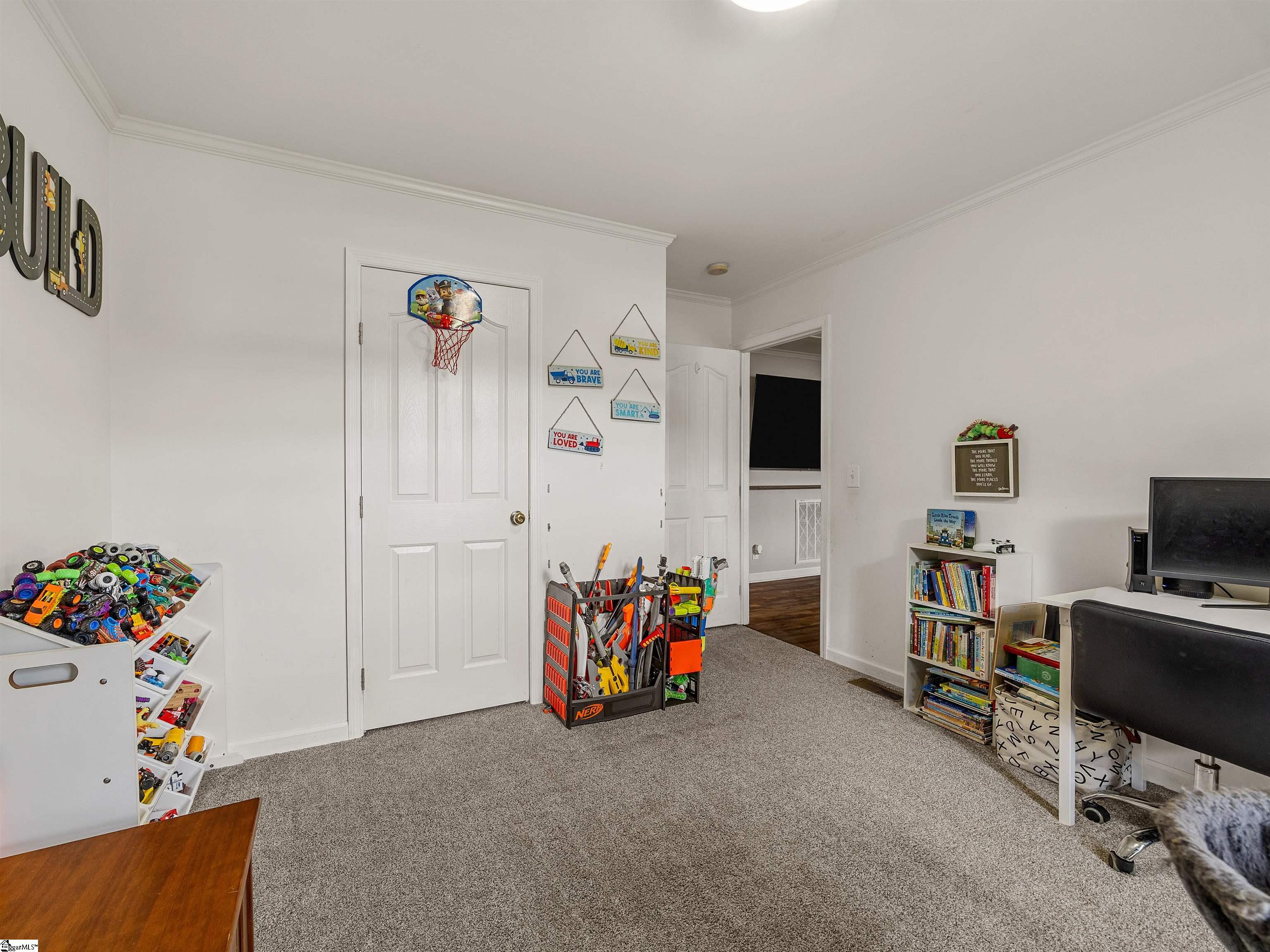 324 Corey Drive Property Photo 28