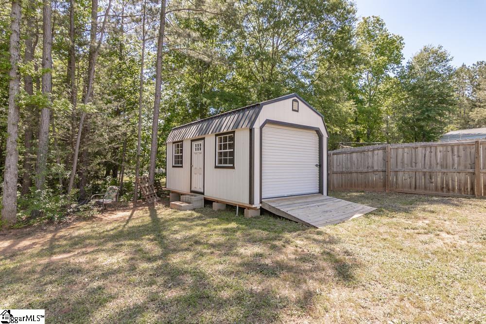 136 Maret Road Property Photo 10