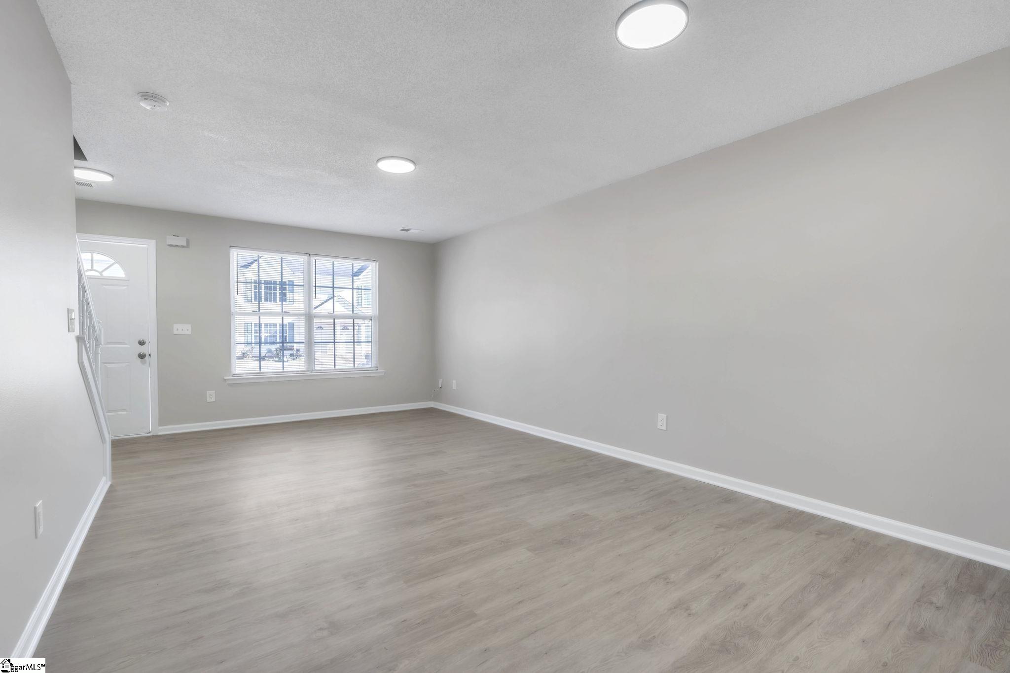 68 Buff Street Property Photo 4