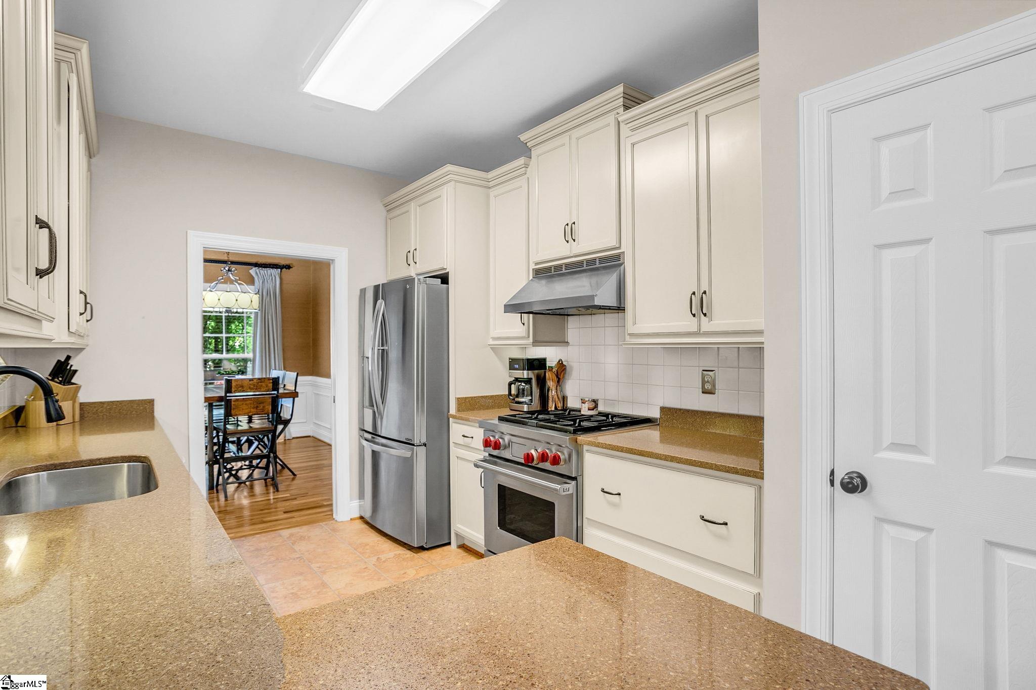 126 Chessington Lane Property Photo 14