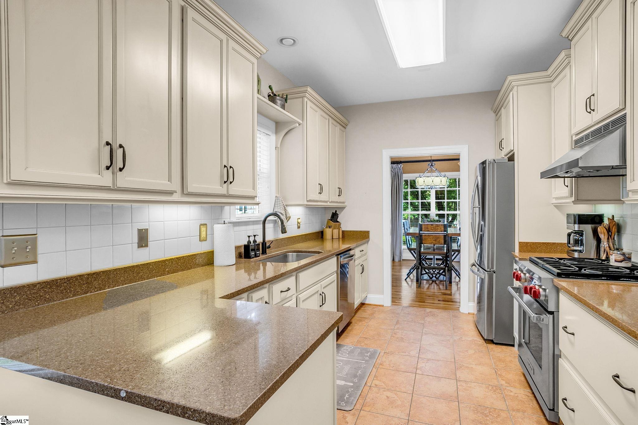 126 Chessington Lane Property Photo 15