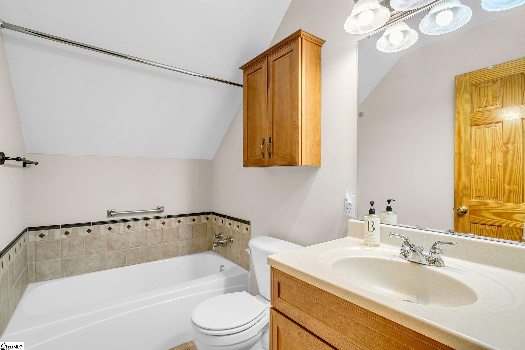 126 Chessington Lane Property Photo 38