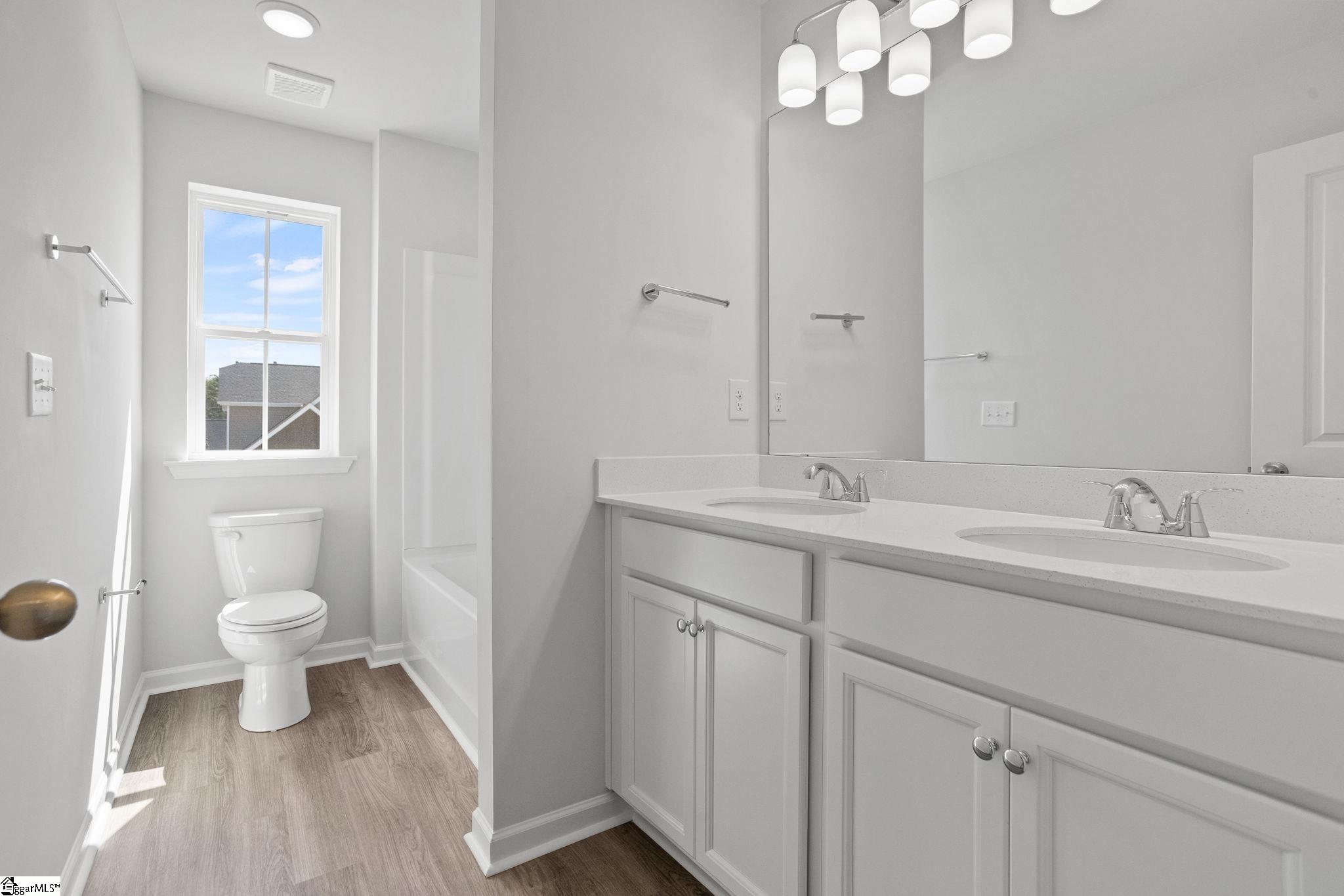 1593674 Property Photo 19