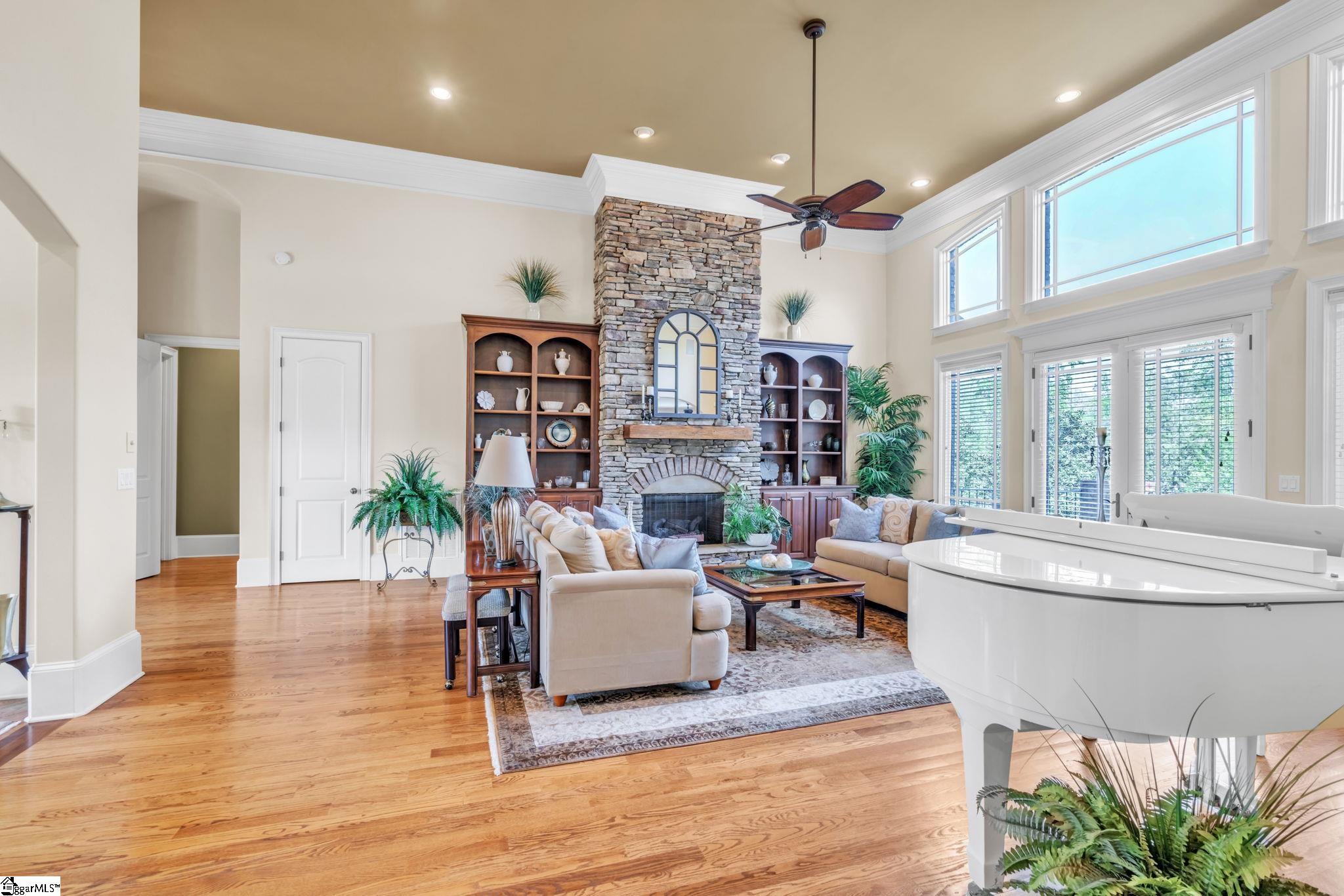 10 Great Lawn Drive Property Photo 7