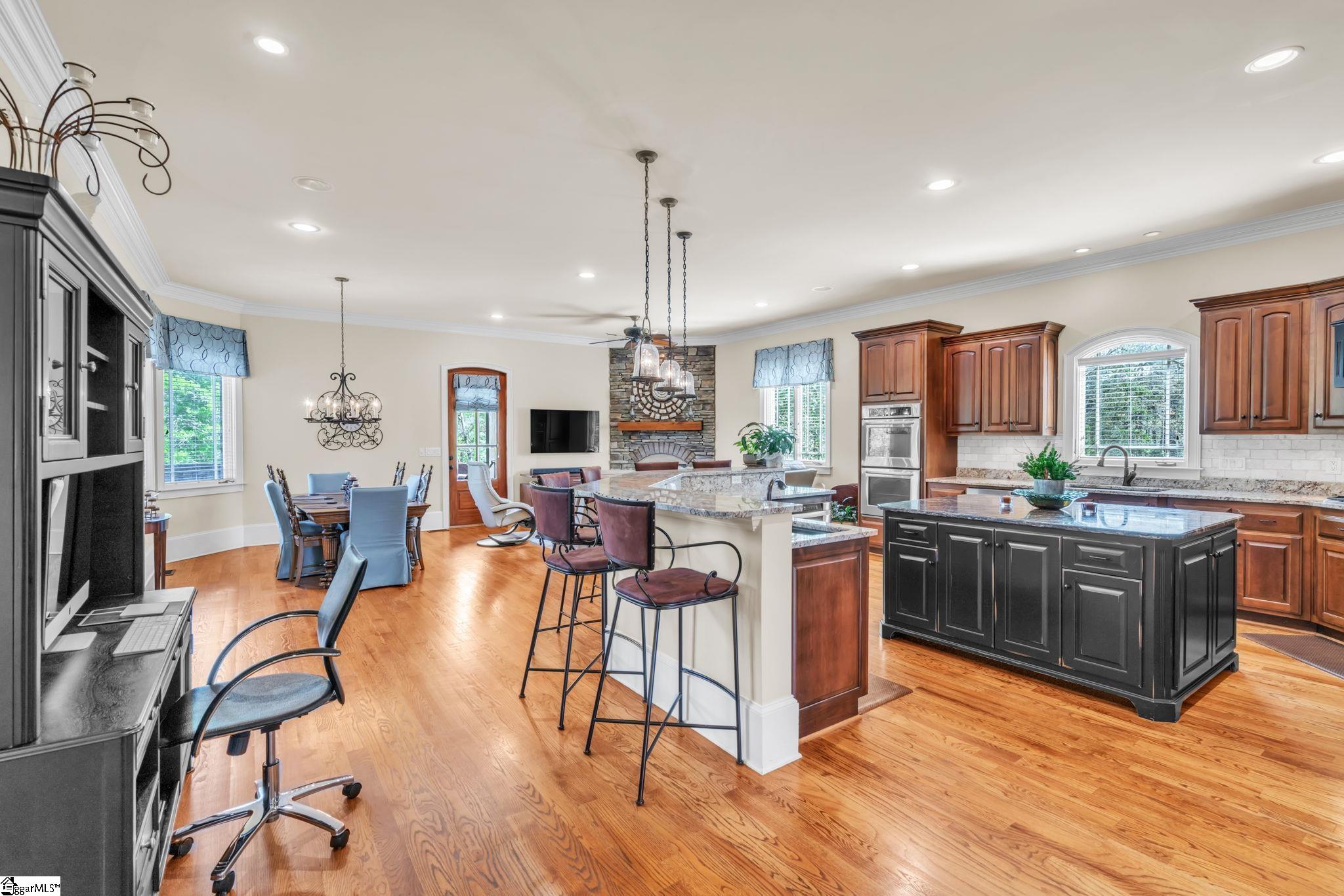 10 Great Lawn Drive Property Photo 10