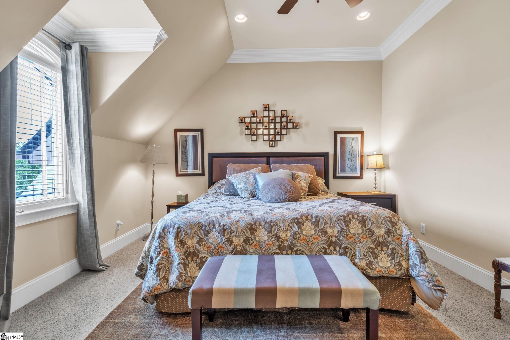 10 Great Lawn Drive Property Photo 24