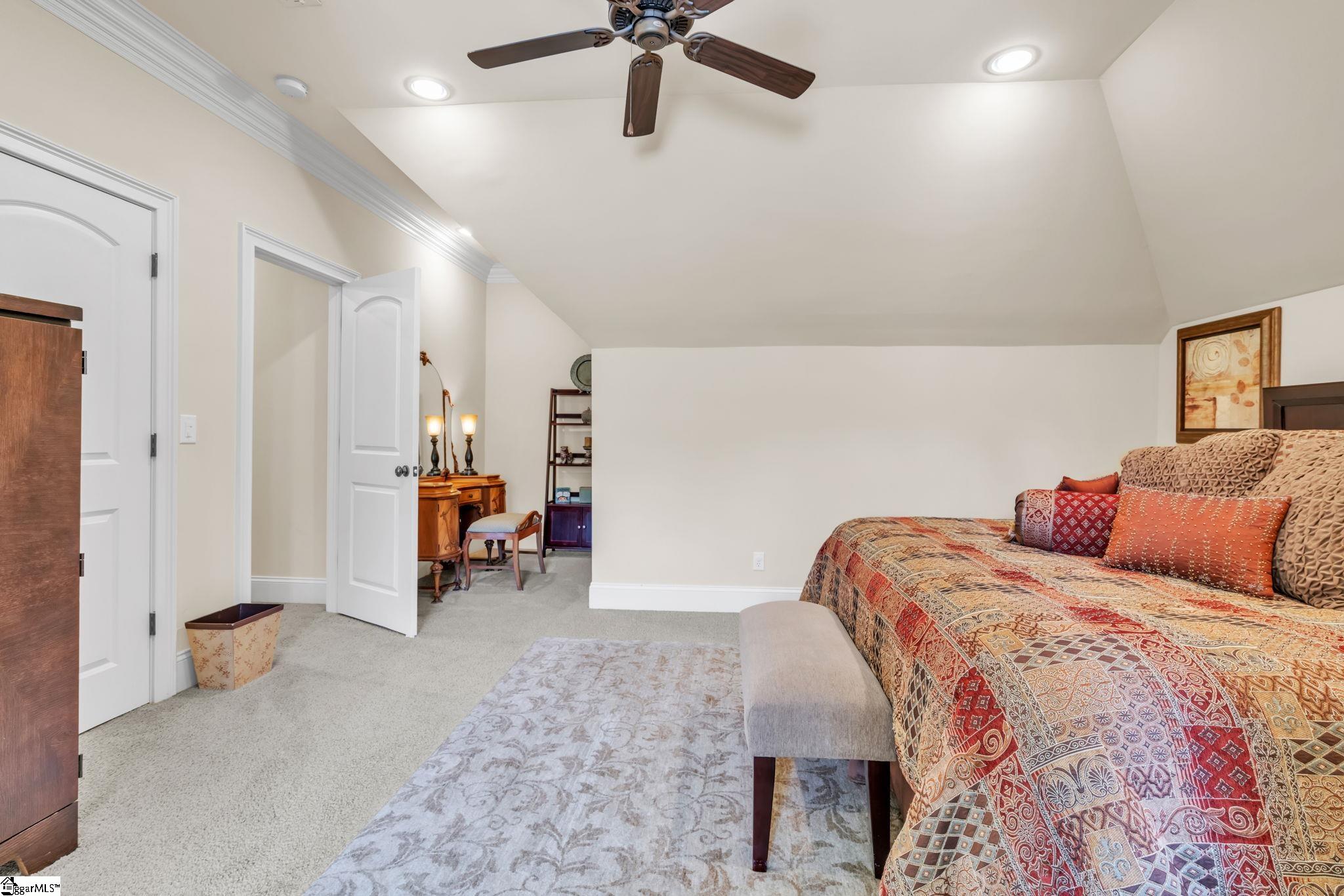 10 Great Lawn Drive Property Photo 27