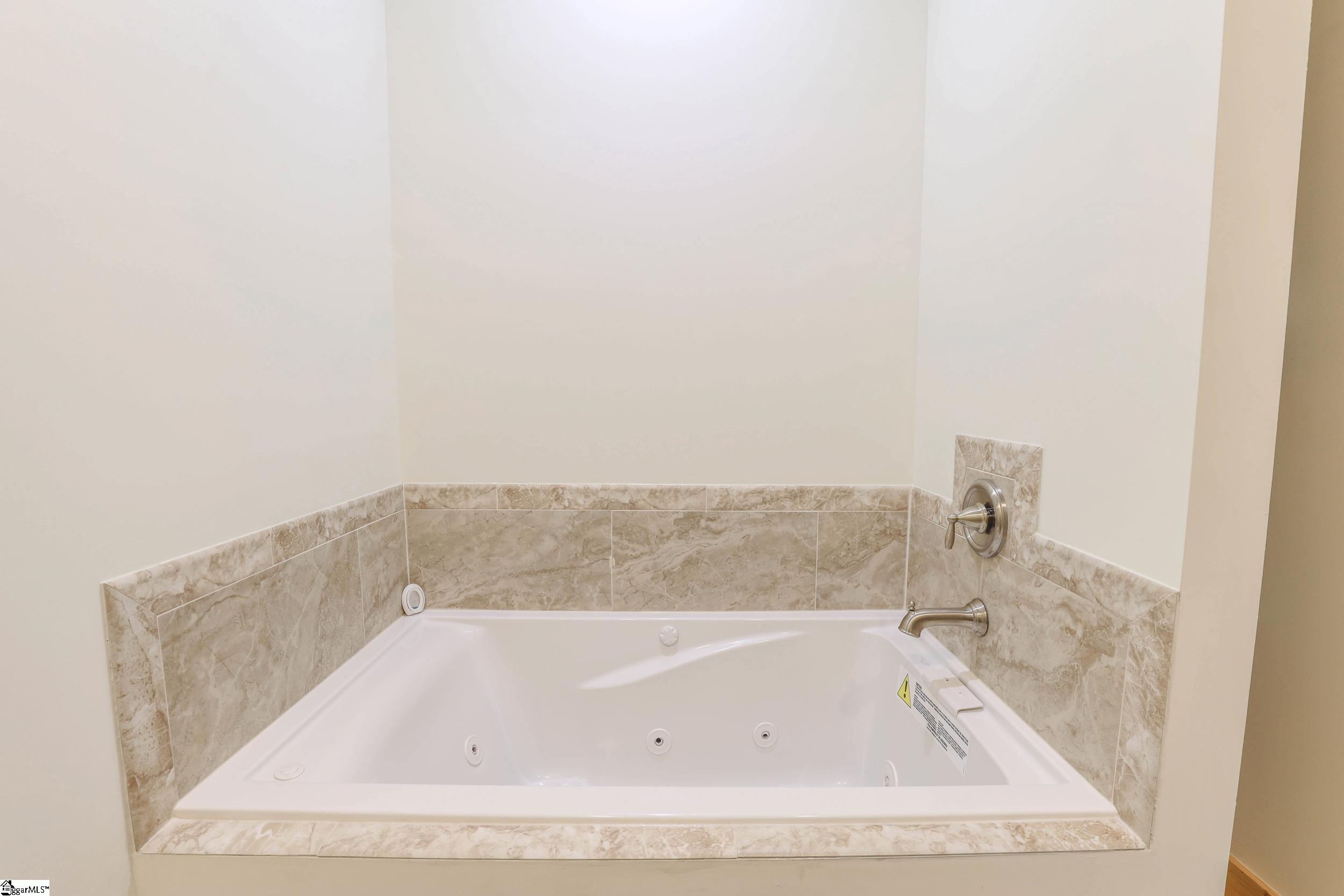 303 N Norris Drive Property Photo 15