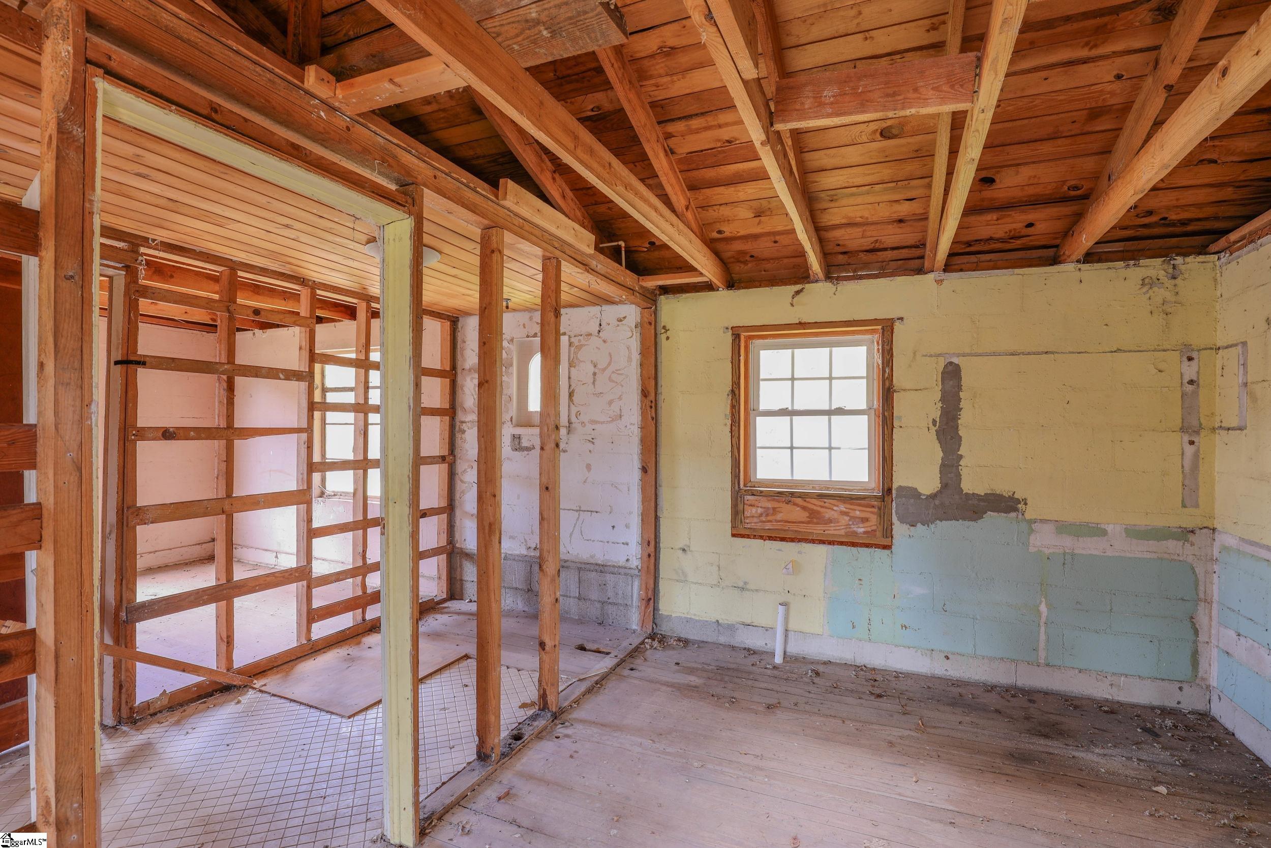 303 N Norris Drive Property Photo 28