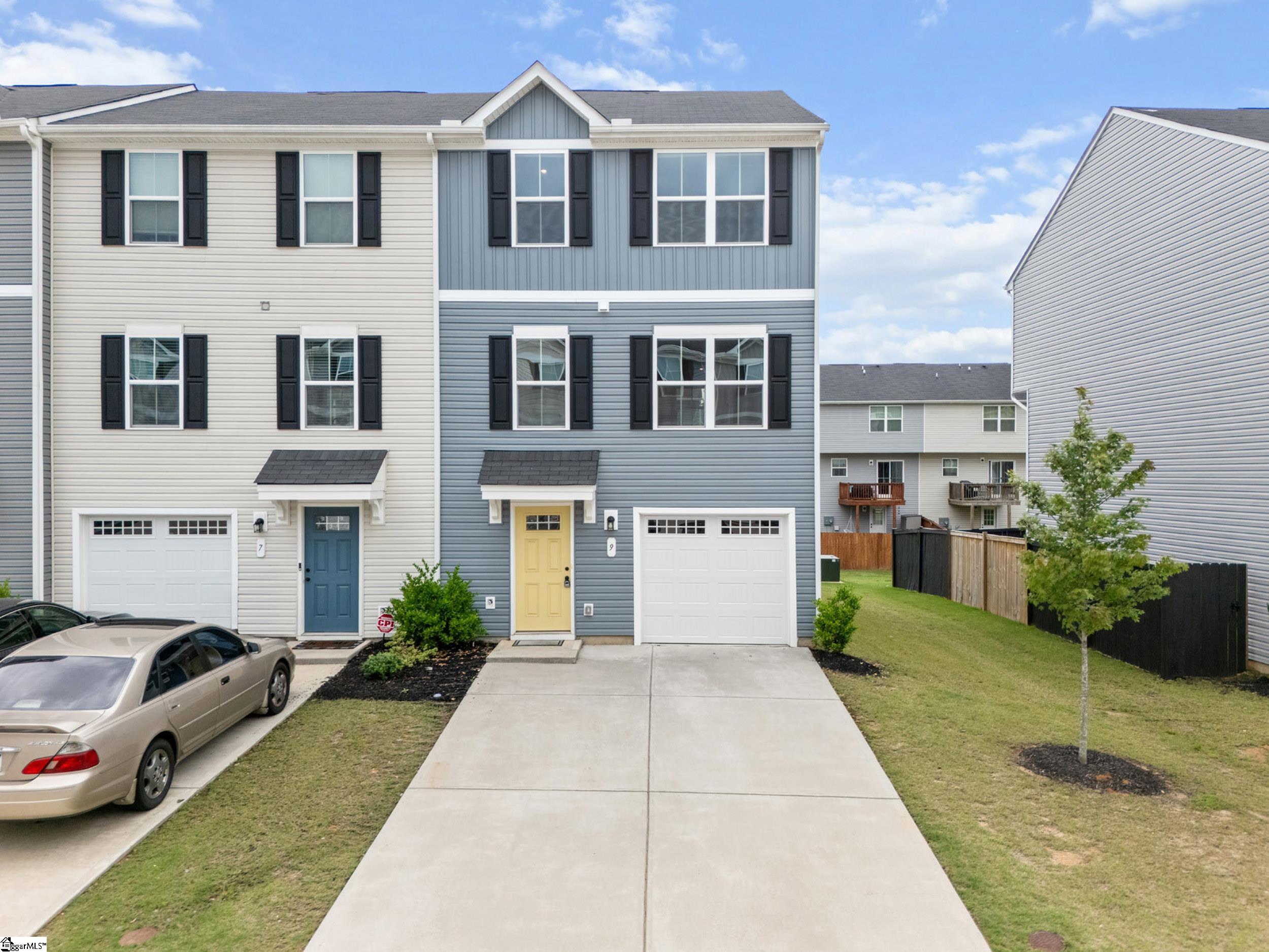 9 Verdant Leaf Way Property Photo 1