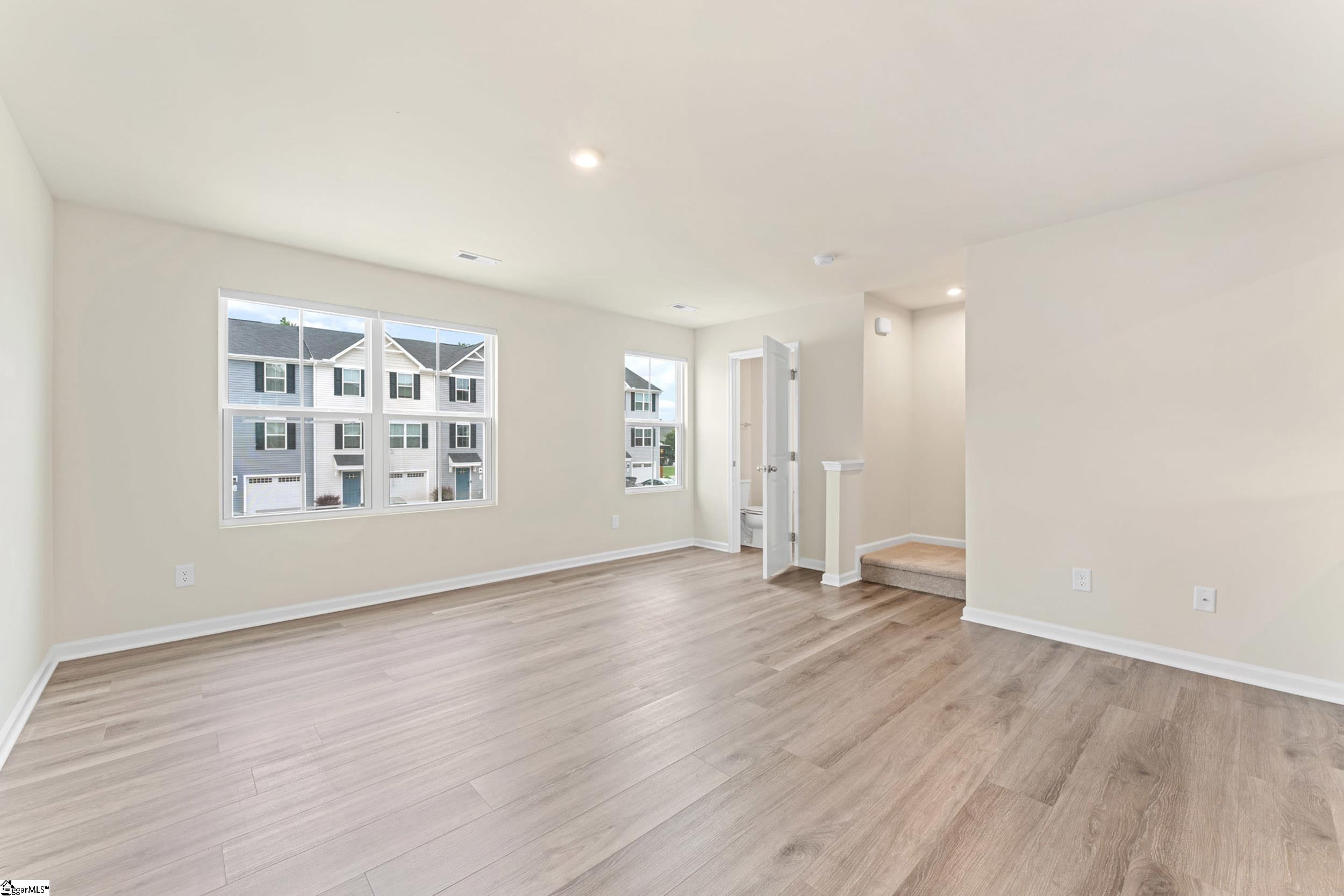 9 Verdant Leaf Way Property Photo 17