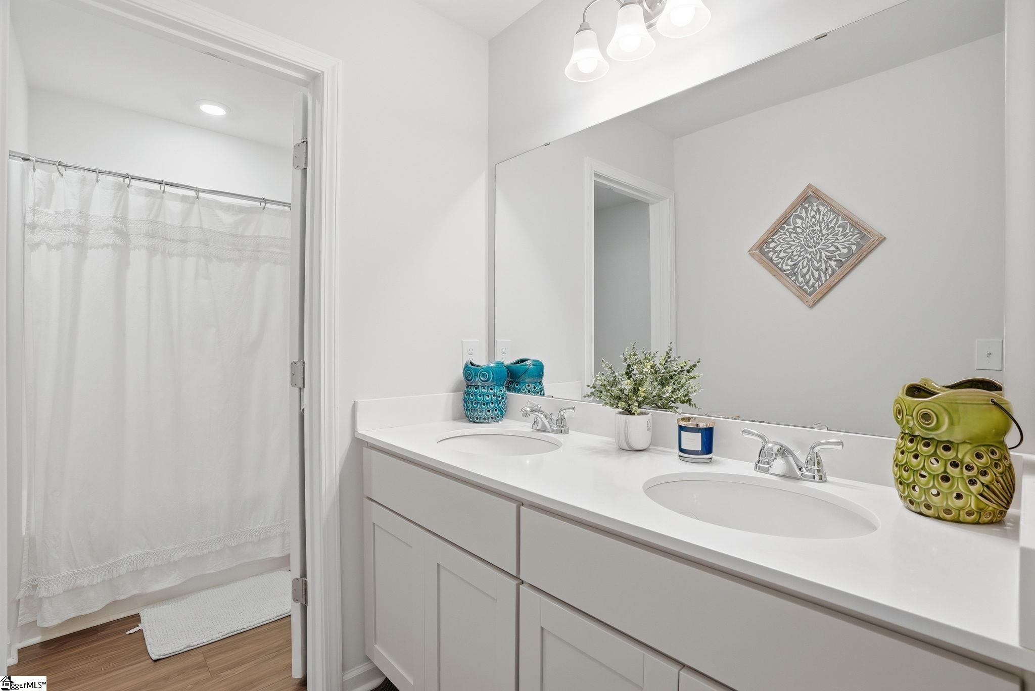 328 Whittier Street Property Photo 28