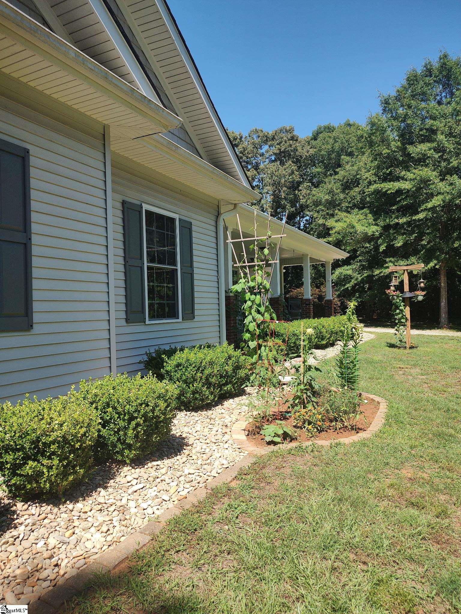 160 Sentell Road Property Photo 5