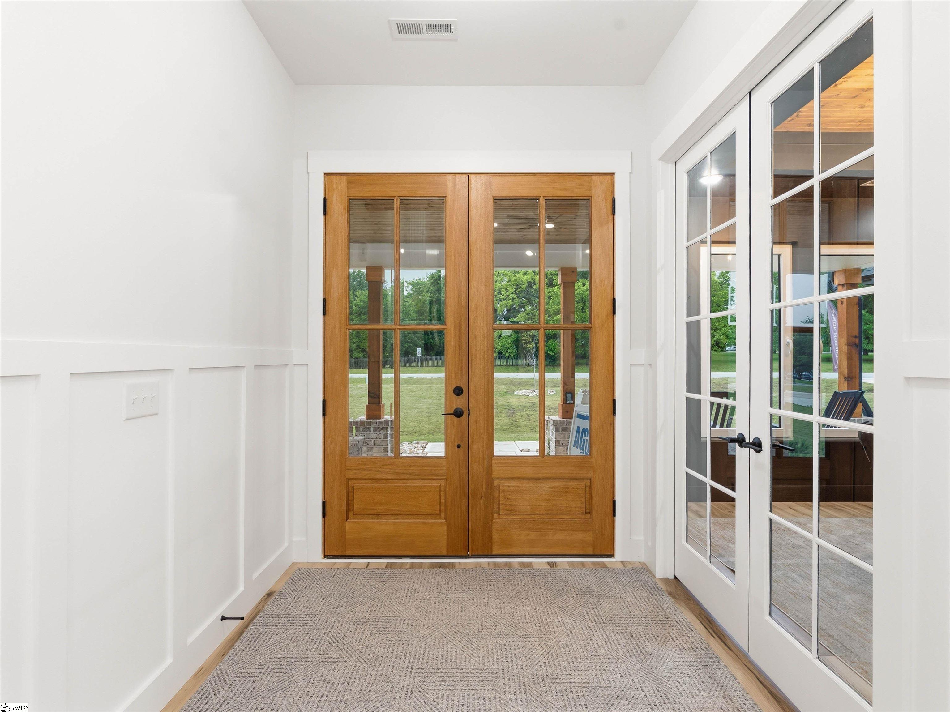 1090 Hickory Hollow Road Property Photo 6
