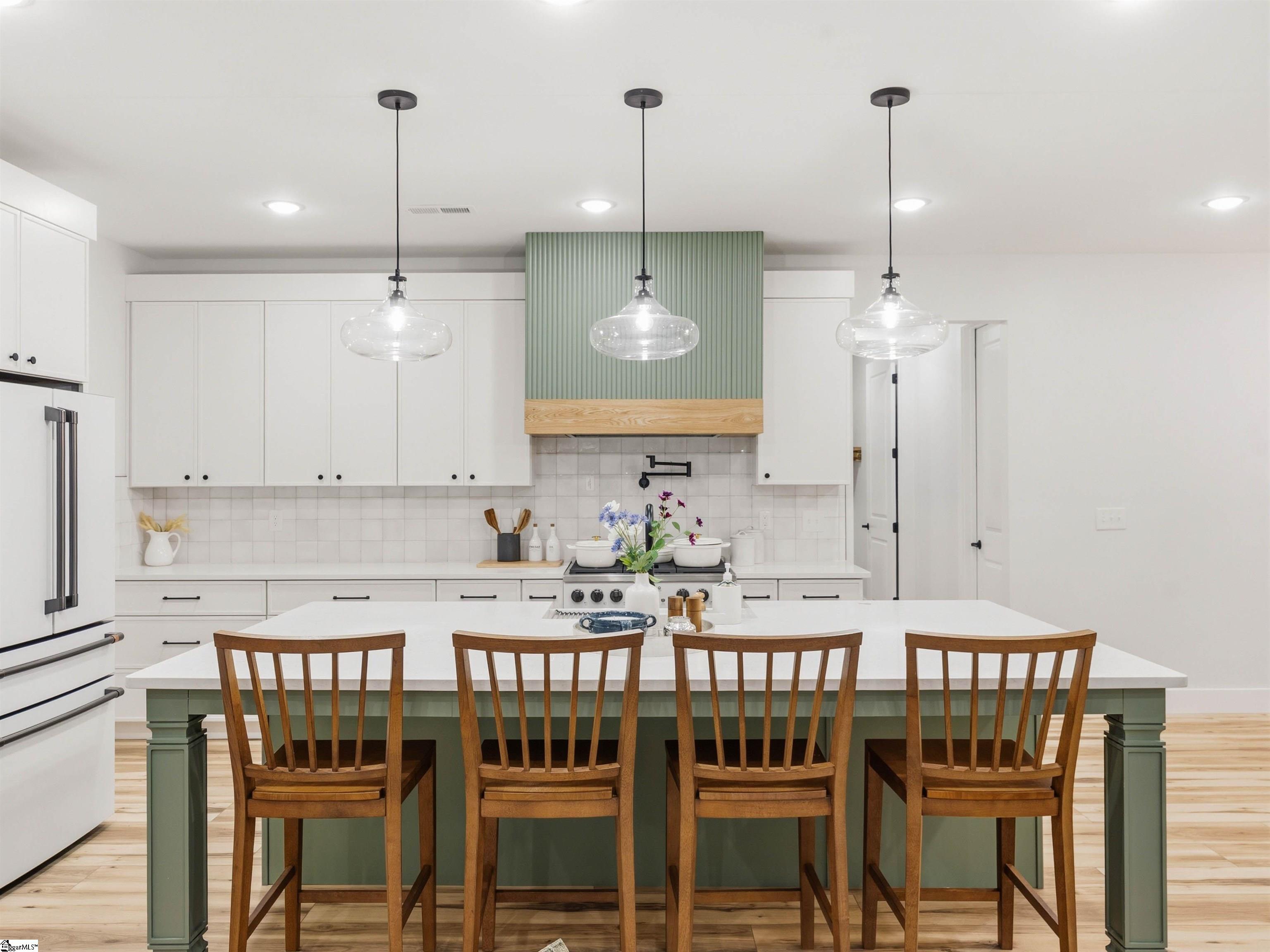 1090 Hickory Hollow Road Property Photo 13