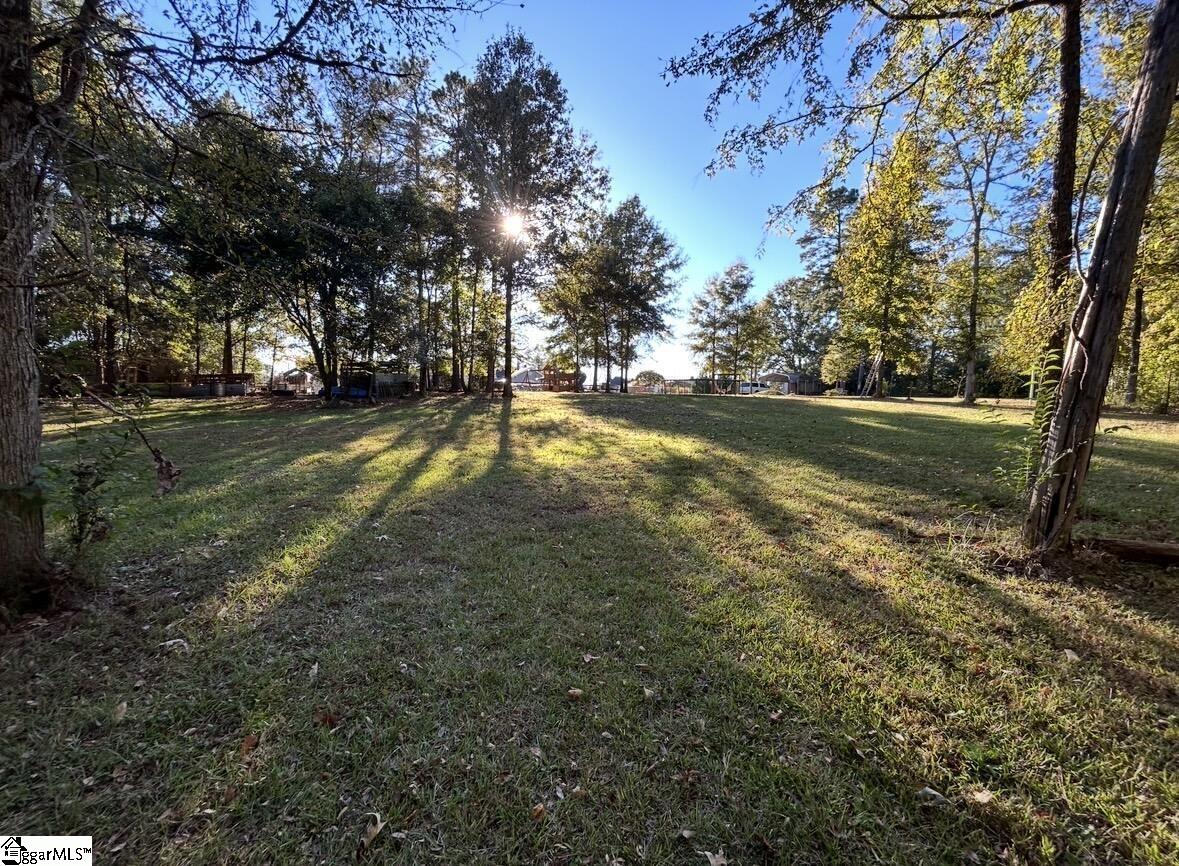 211 Duke Street Property Photo 18