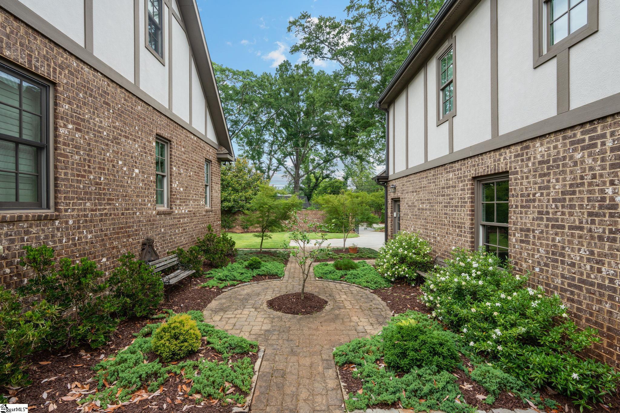 1 Fairview Avenue Property Photo 47
