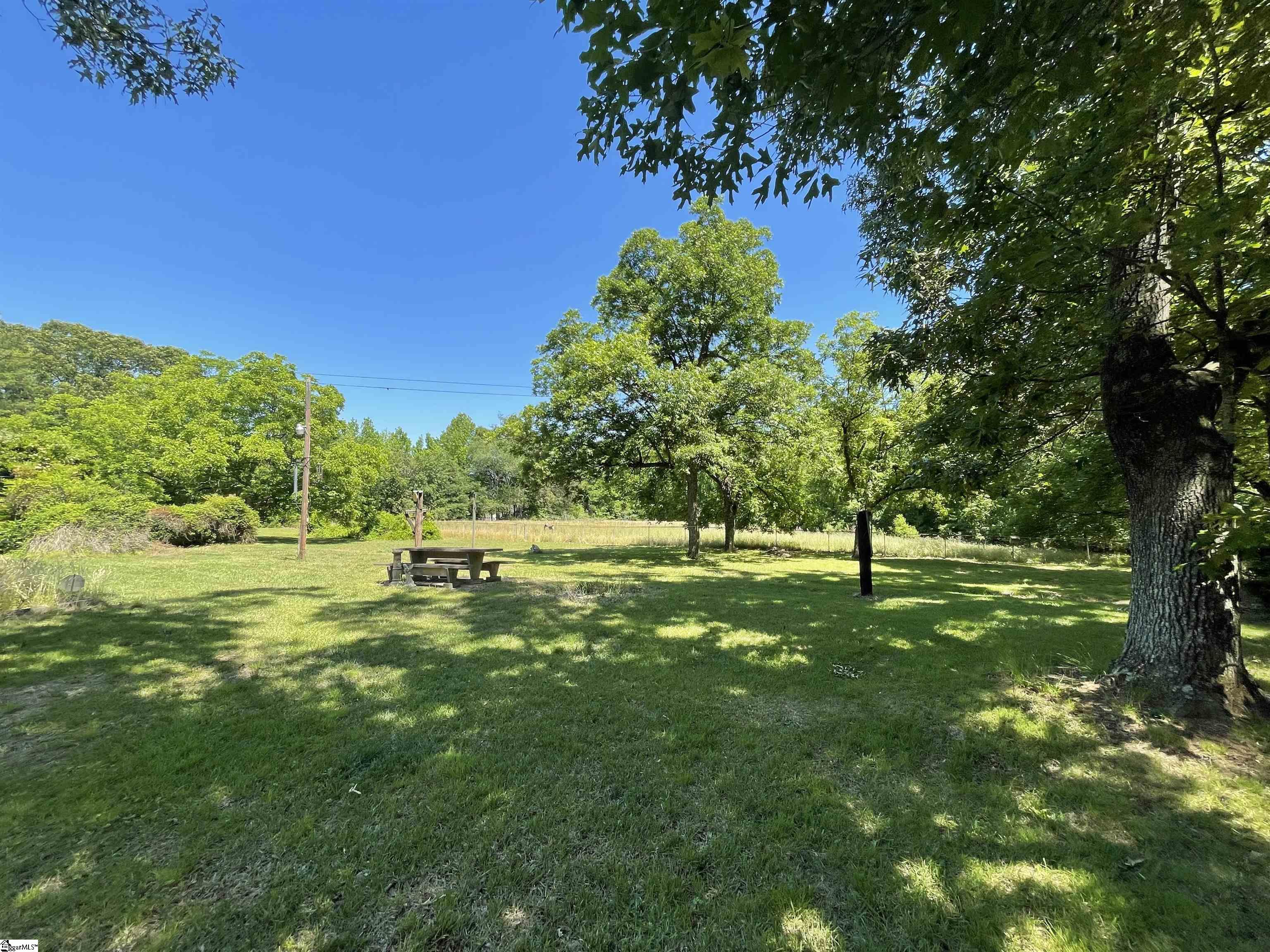 1006 Garlington Road Property Photo 17