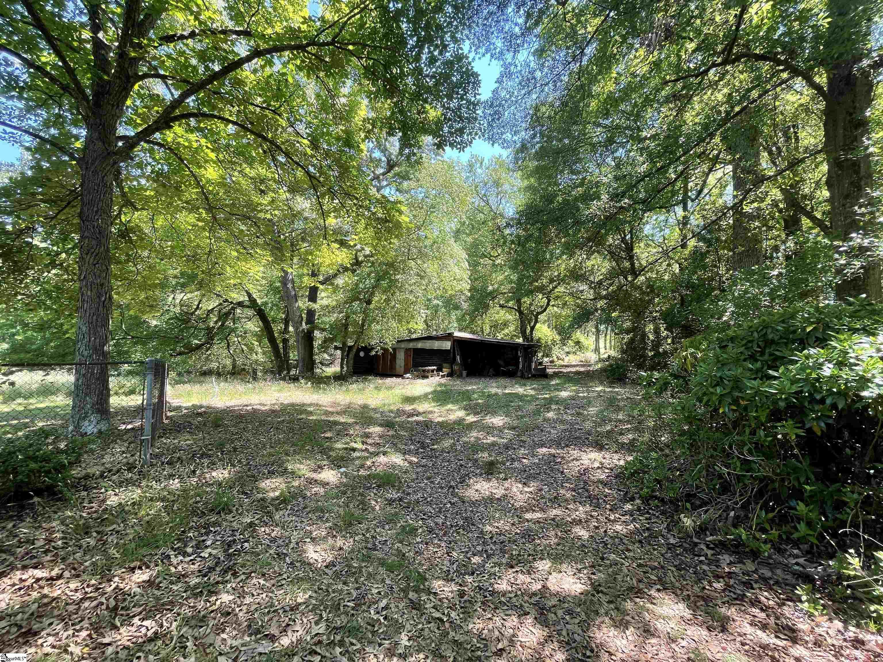 1006 Garlington Road Property Photo 18