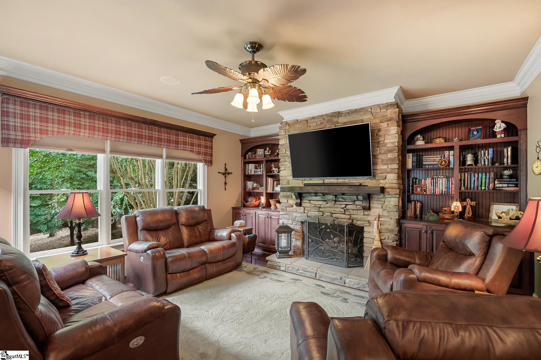 208 Riverstone Way Property Photo 10