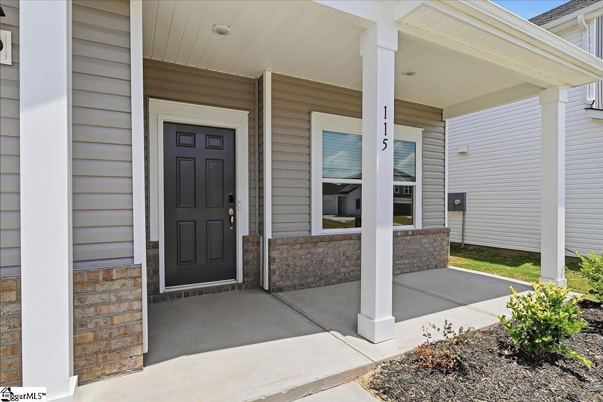 115 Gibbon Way Property Photo 4