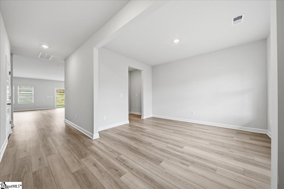 115 Gibbon Way Property Photo 5